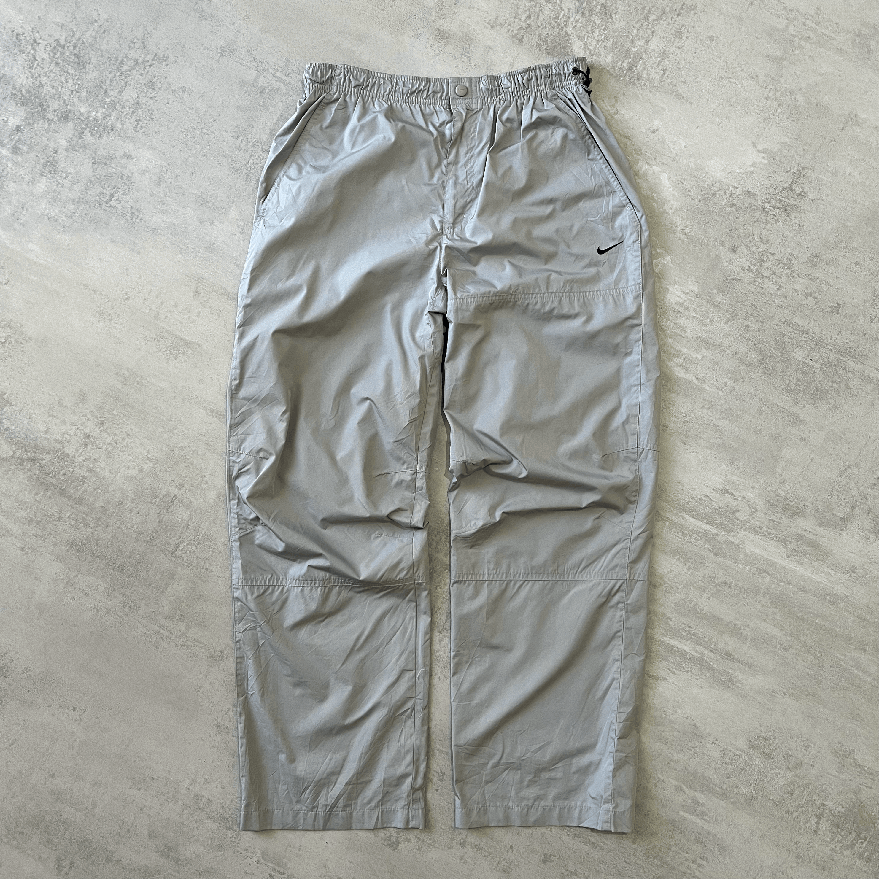 Nike 2000s trackpants (L)