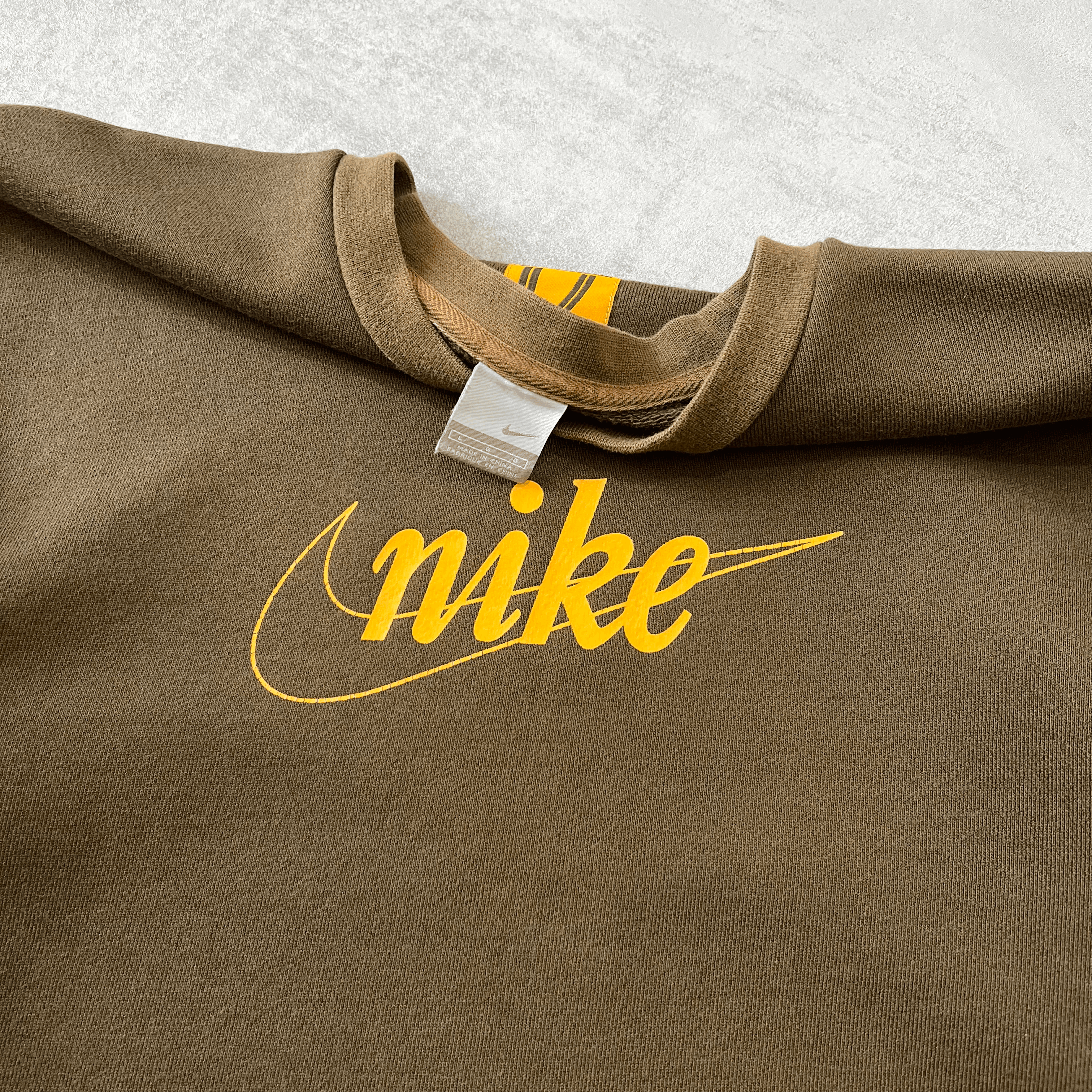 Nike 1990s heavyweight emboredired sweatshirt (L)