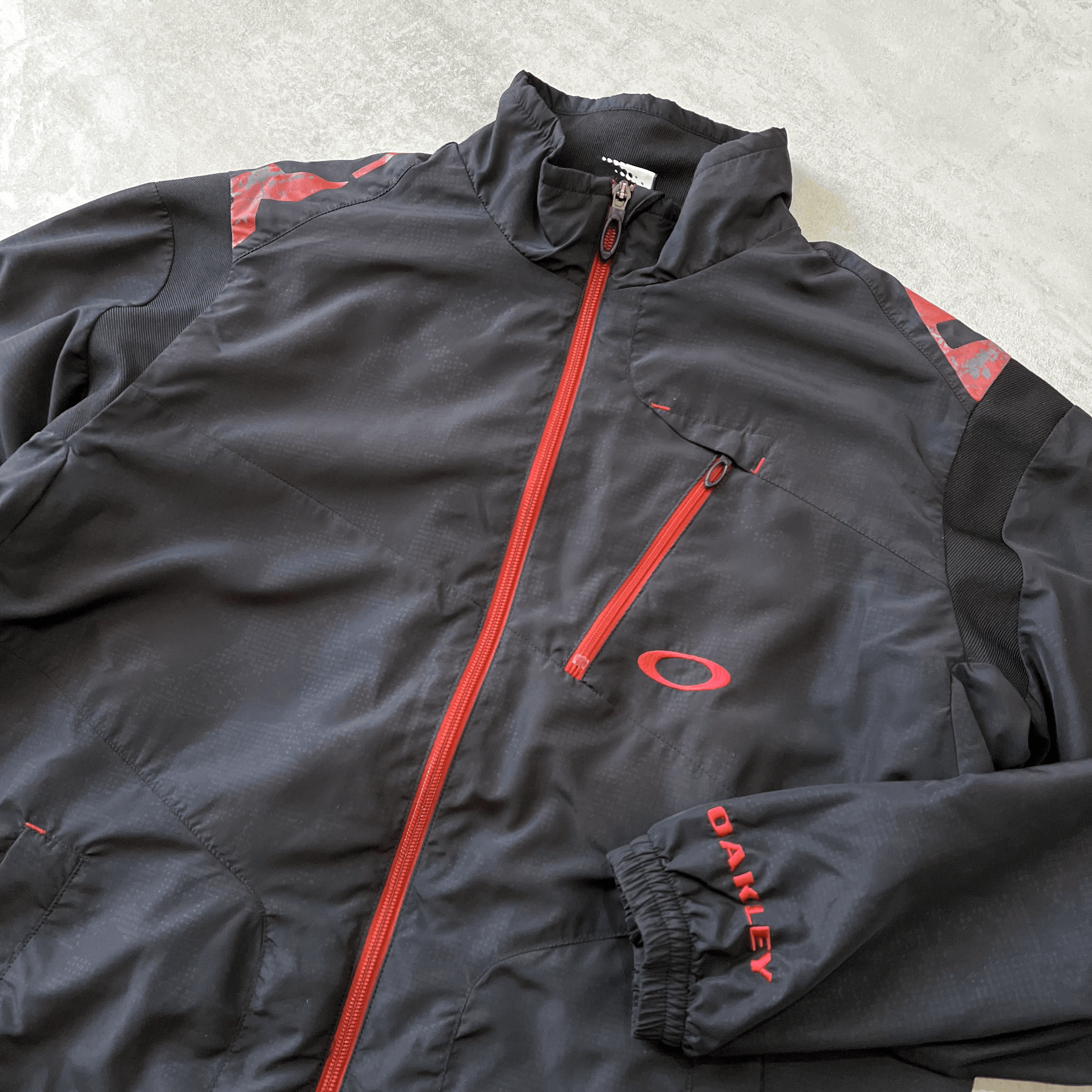 Oakley RARE 2000s technical waterproof jacket (L)
