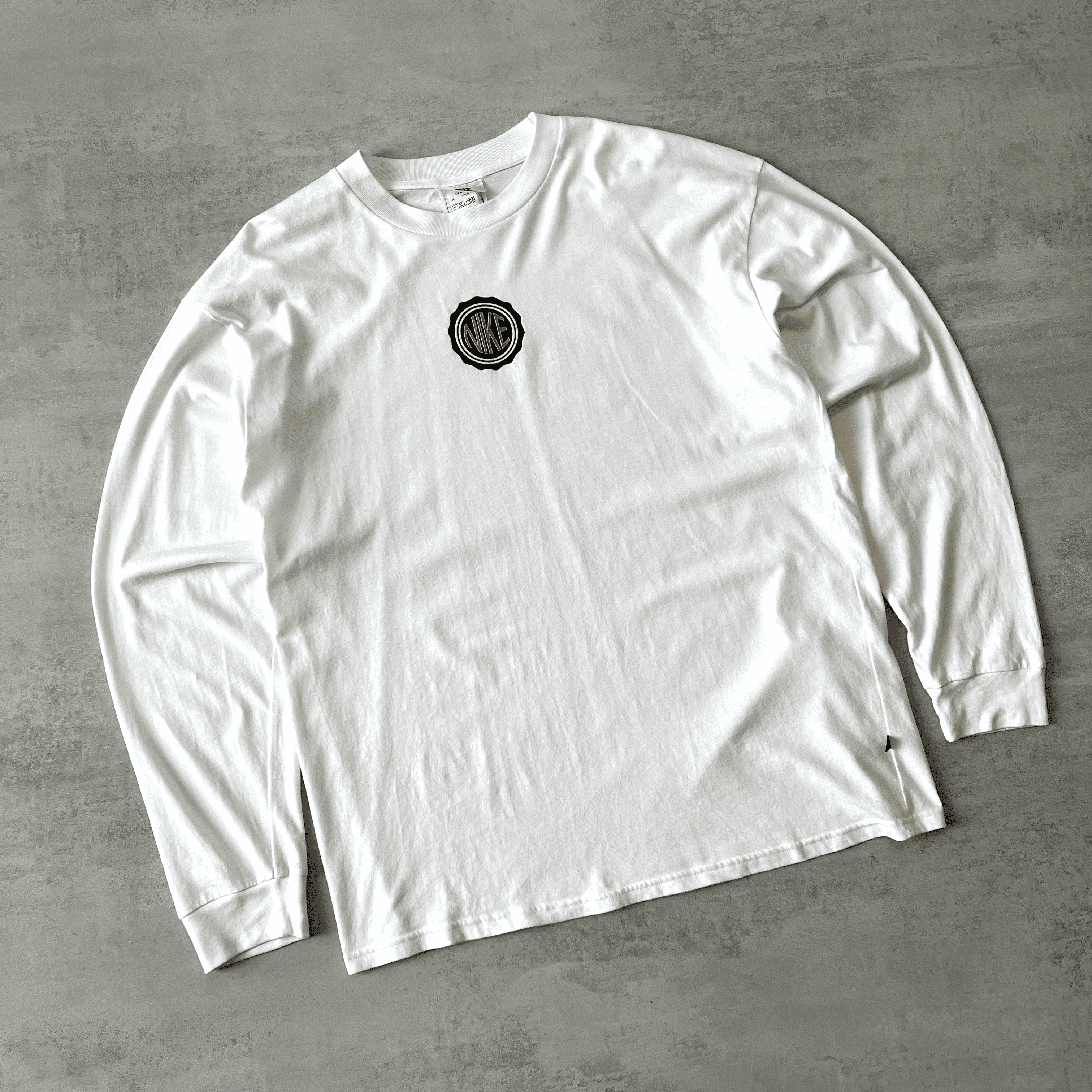 Nike 1990s heavyweight long-sleeves t-shirt (L)