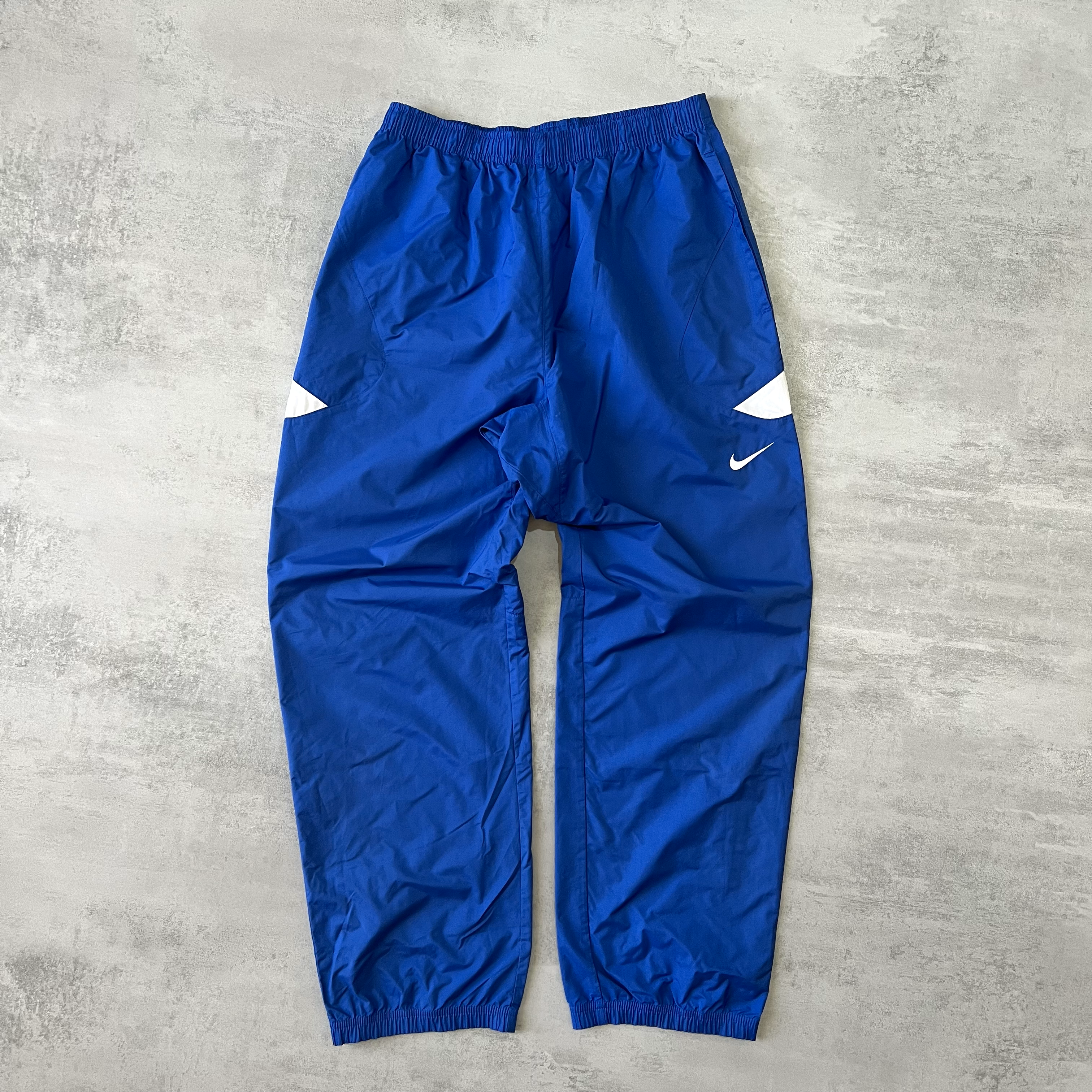 Nike 2000s trackpants (L)