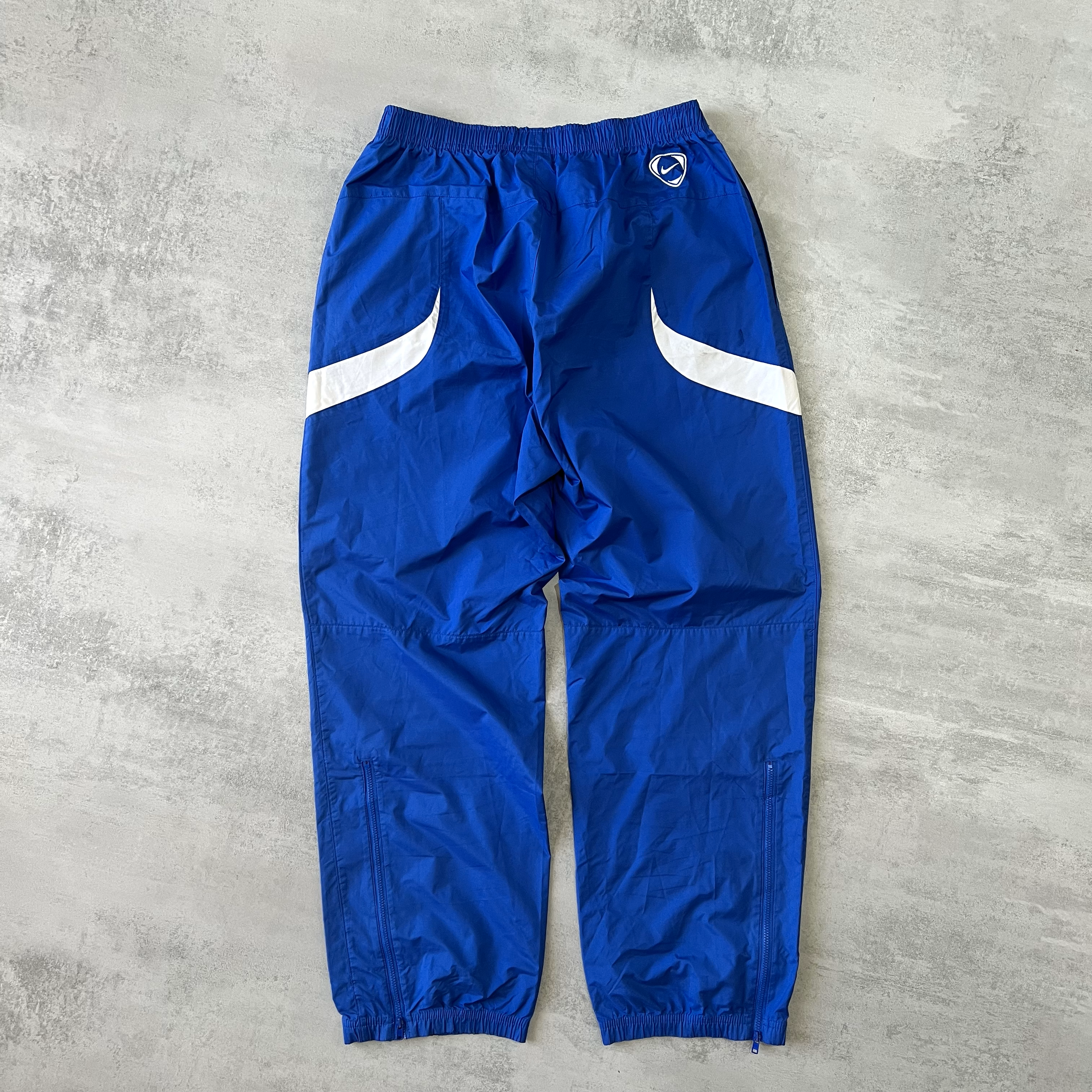 Nike 2000s trackpants (L)