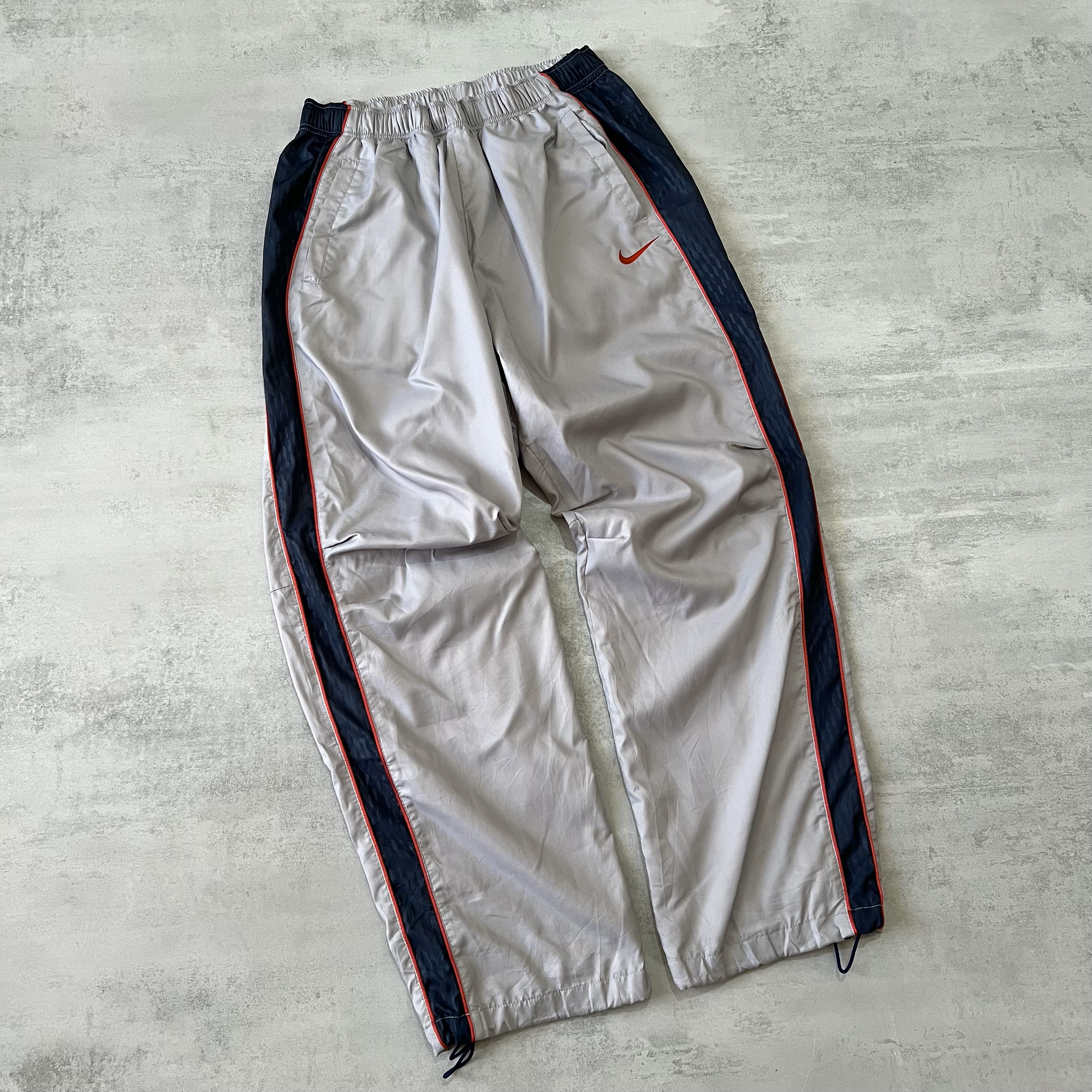 Nike RARE 2000s trackpants (XL)