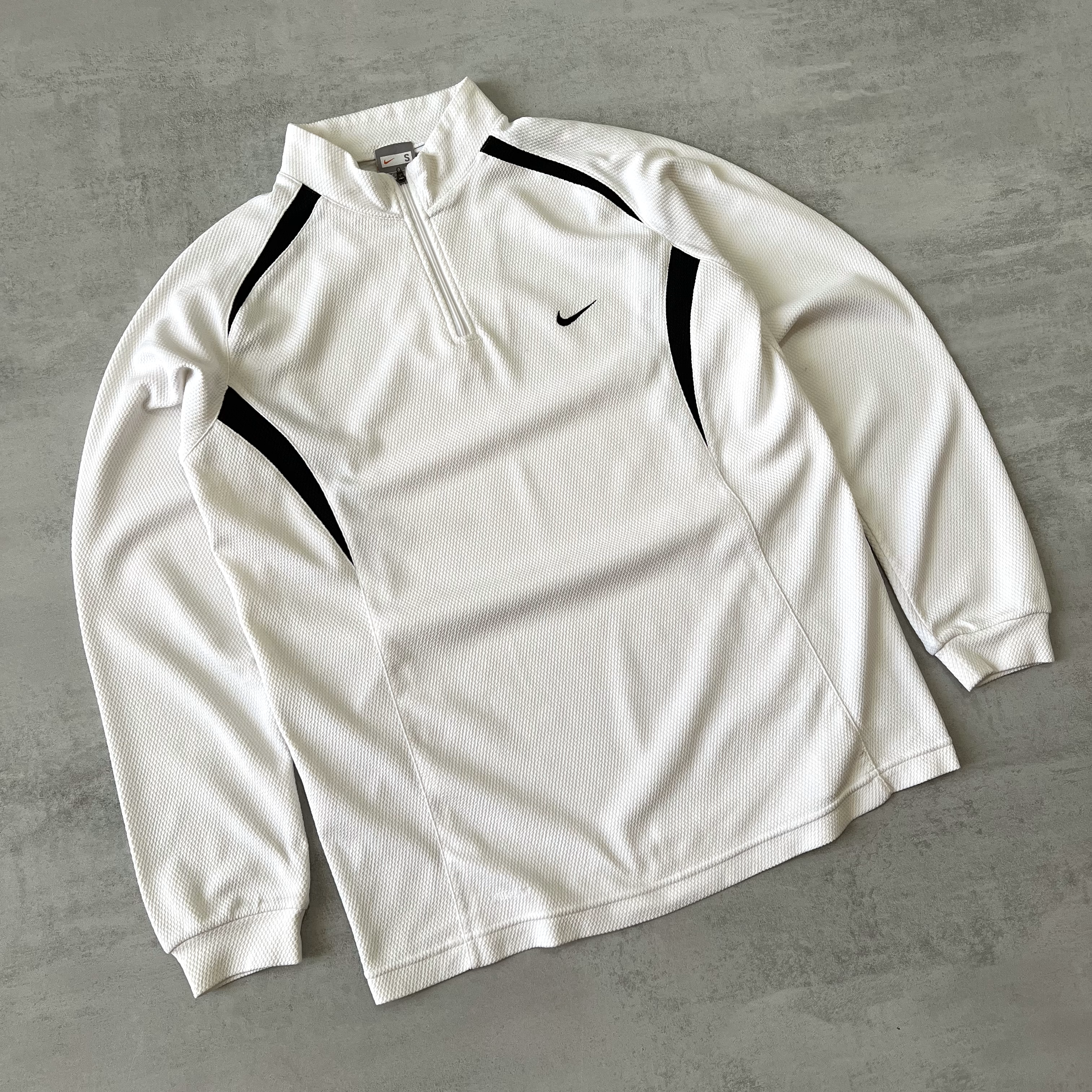 Nike 2000s 1/4 zip pullover (M)