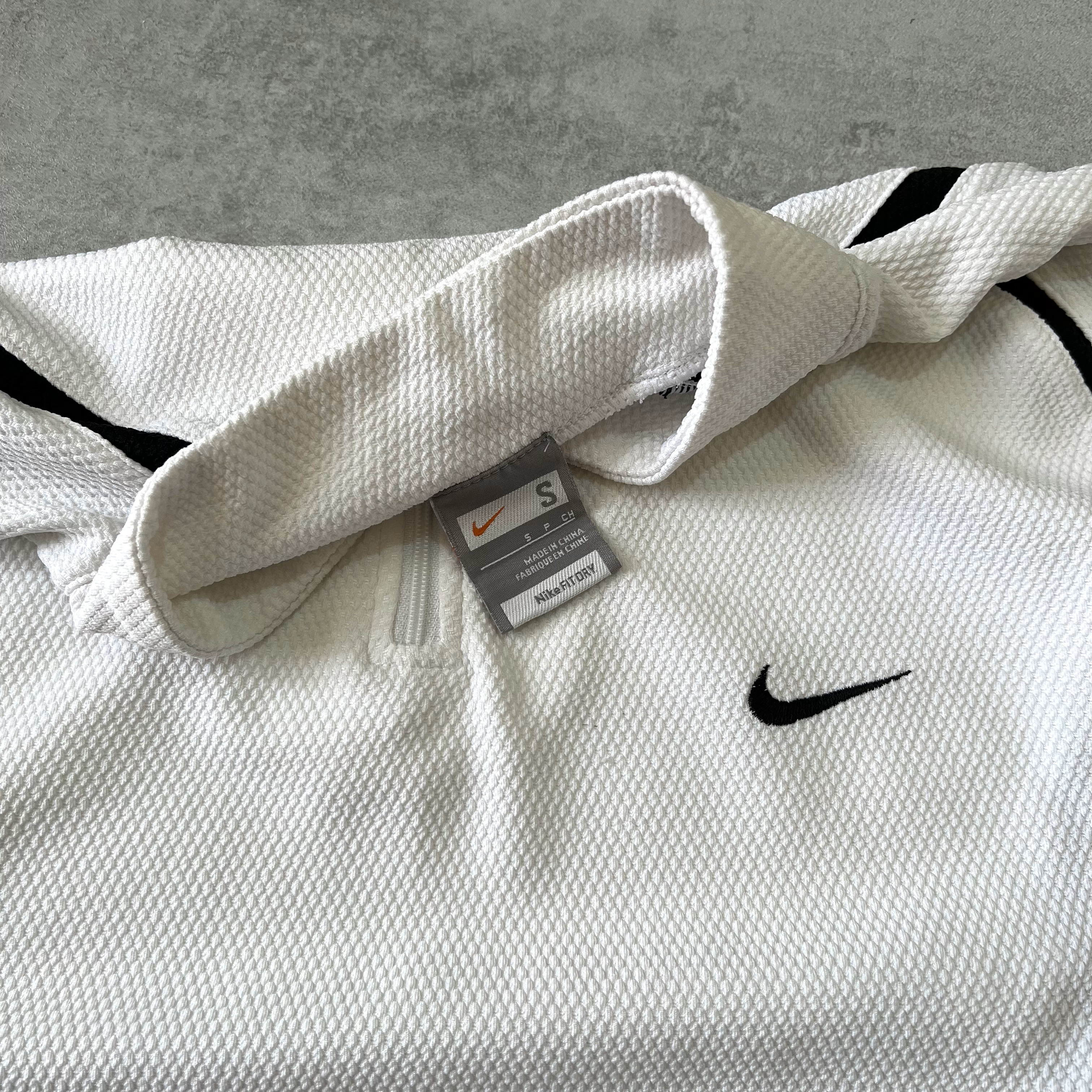 Nike 2000s 1/4 zip pullover (M)