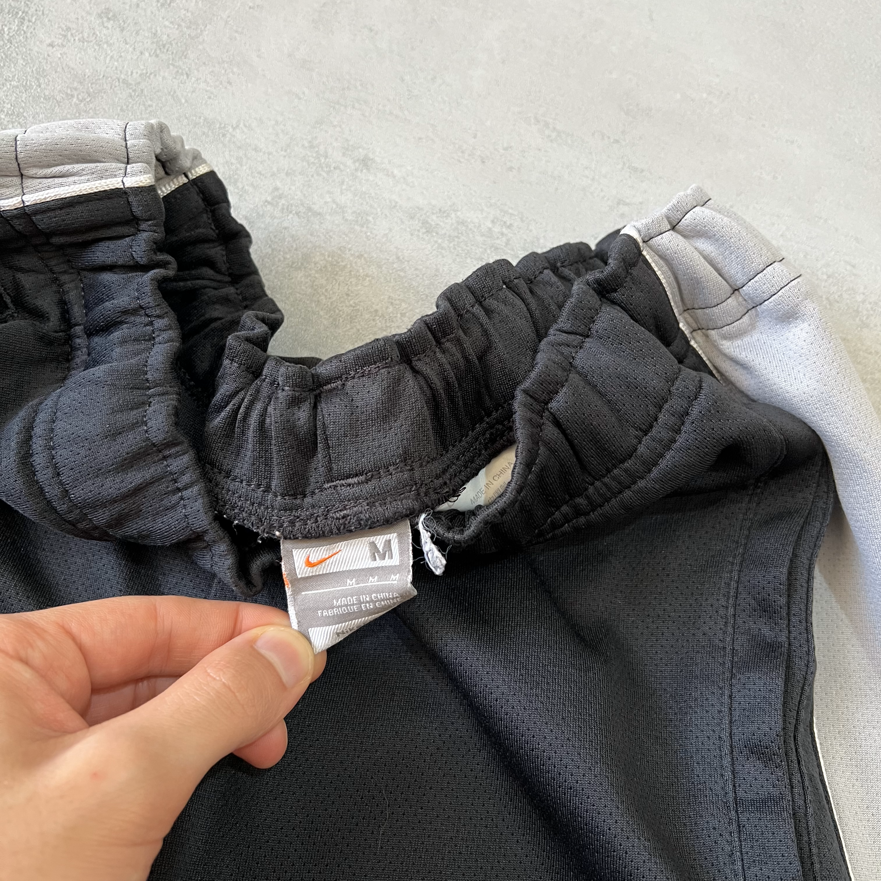 Nike 2000s joggers (M)