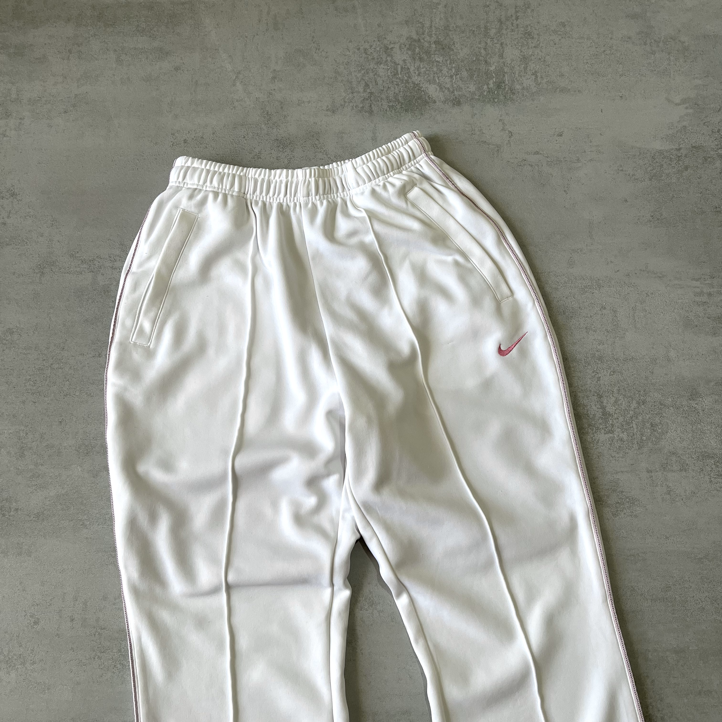 Nike 2000s joggers (M)