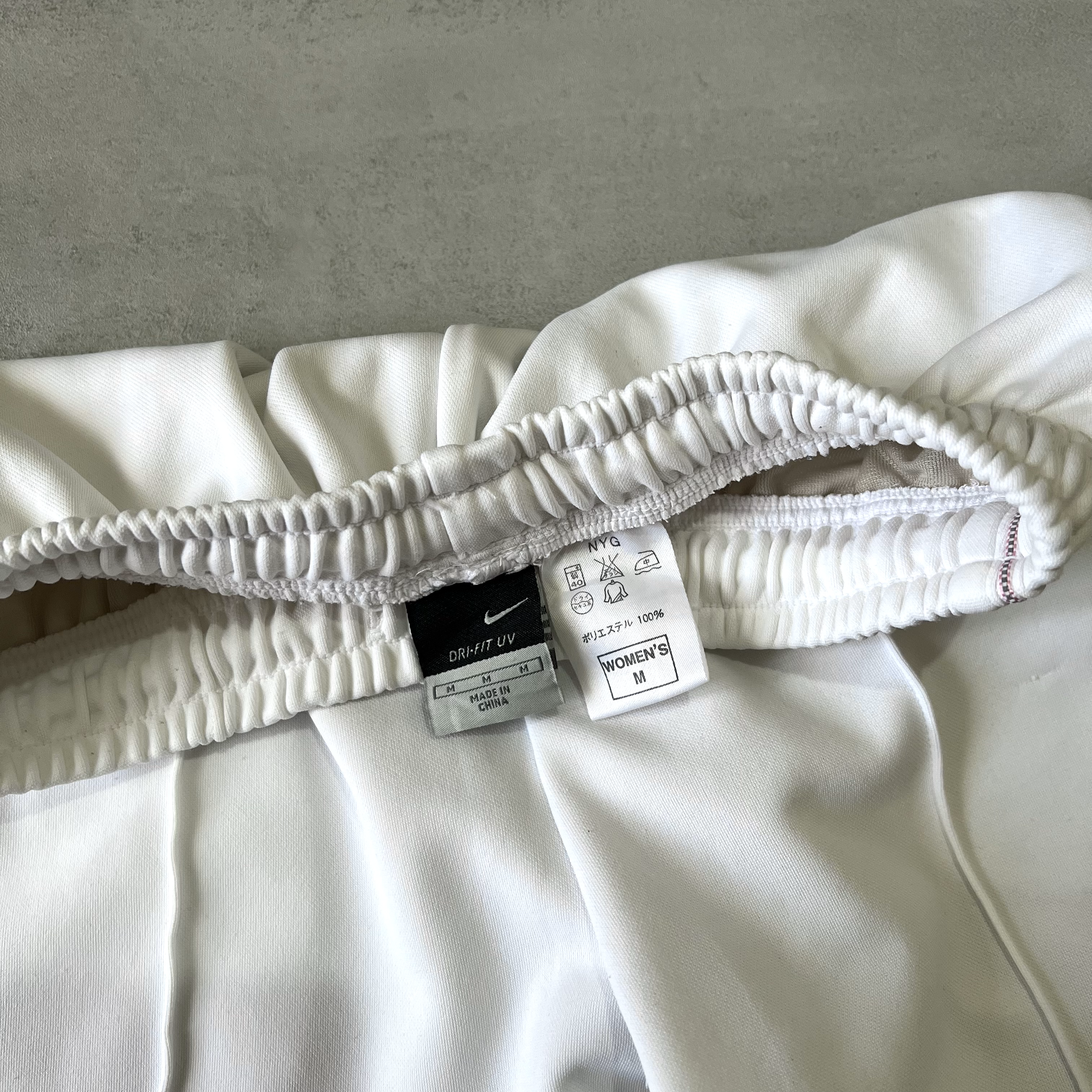 Nike 2000s joggers (M)