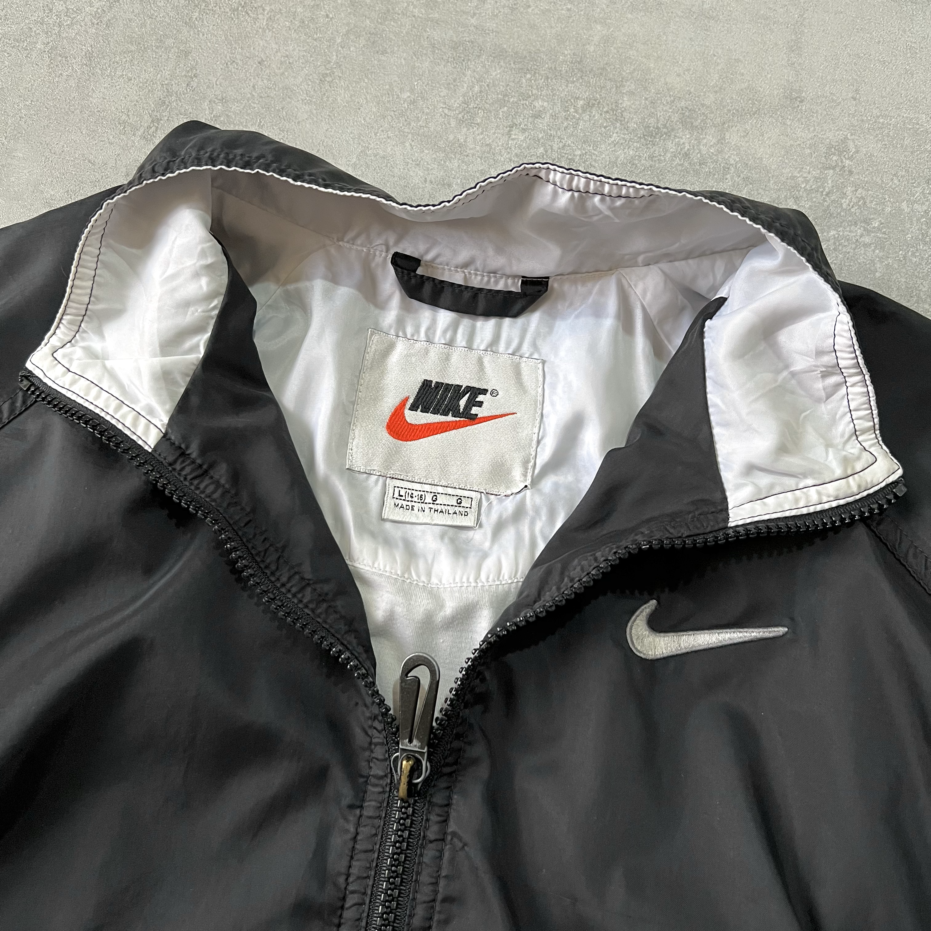 Nike RARE 1990s windbreaker (S)