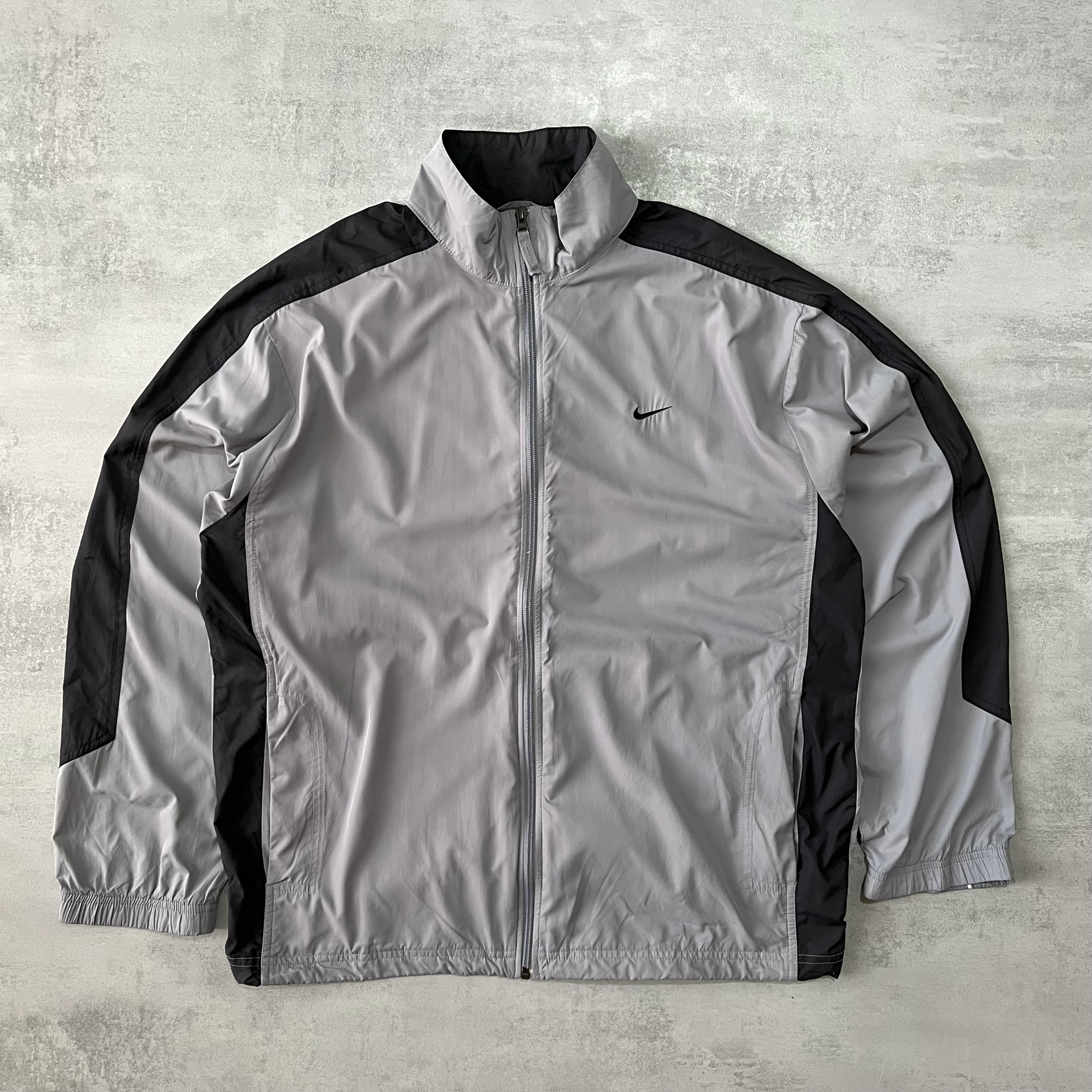 Nike RARE 2000s trackjacket (L)