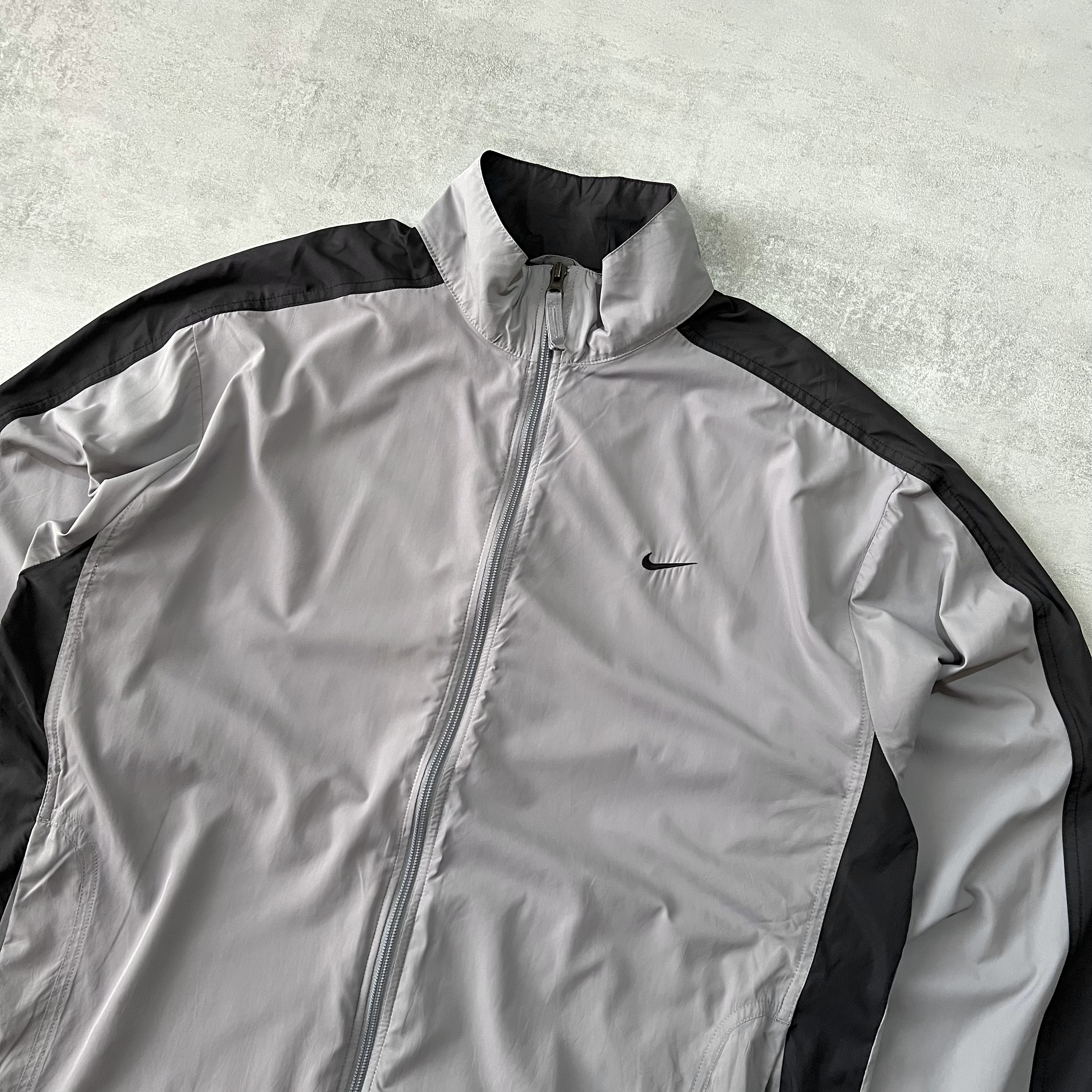 Nike RARE 2000s trackjacket (L)