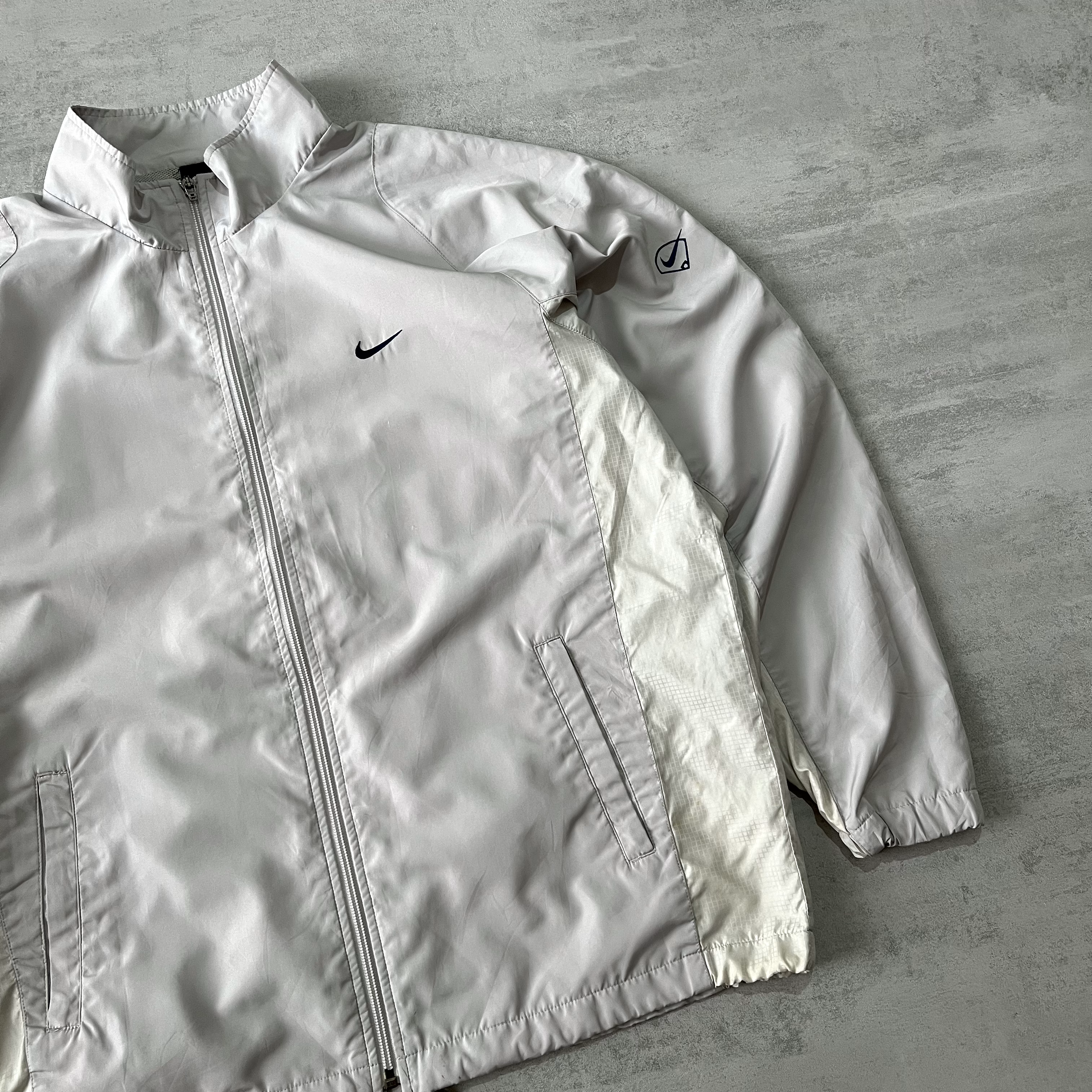 Nike 2000s trackjacket (L)