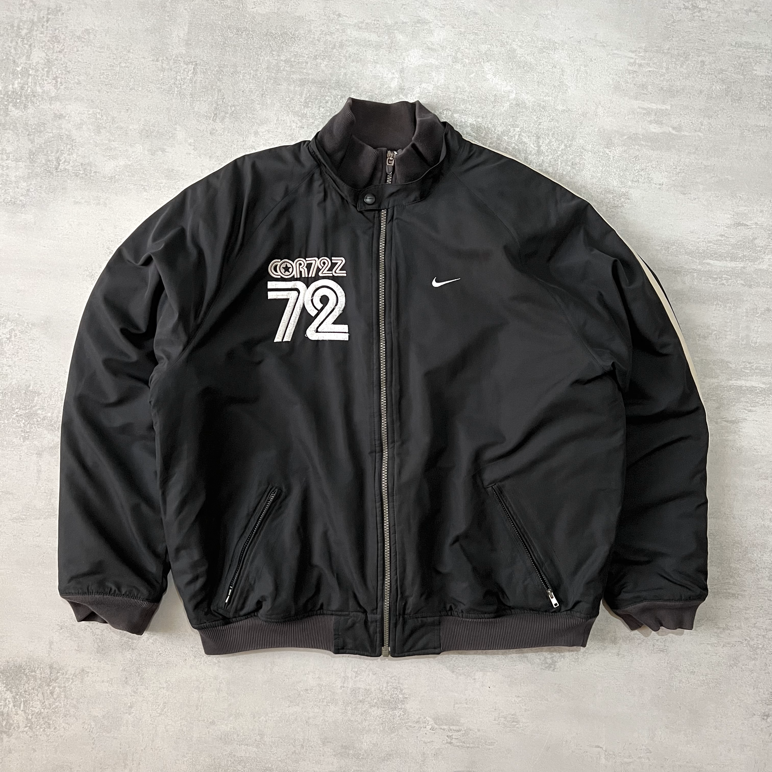 Nike Cortez 2000s jacket (M)