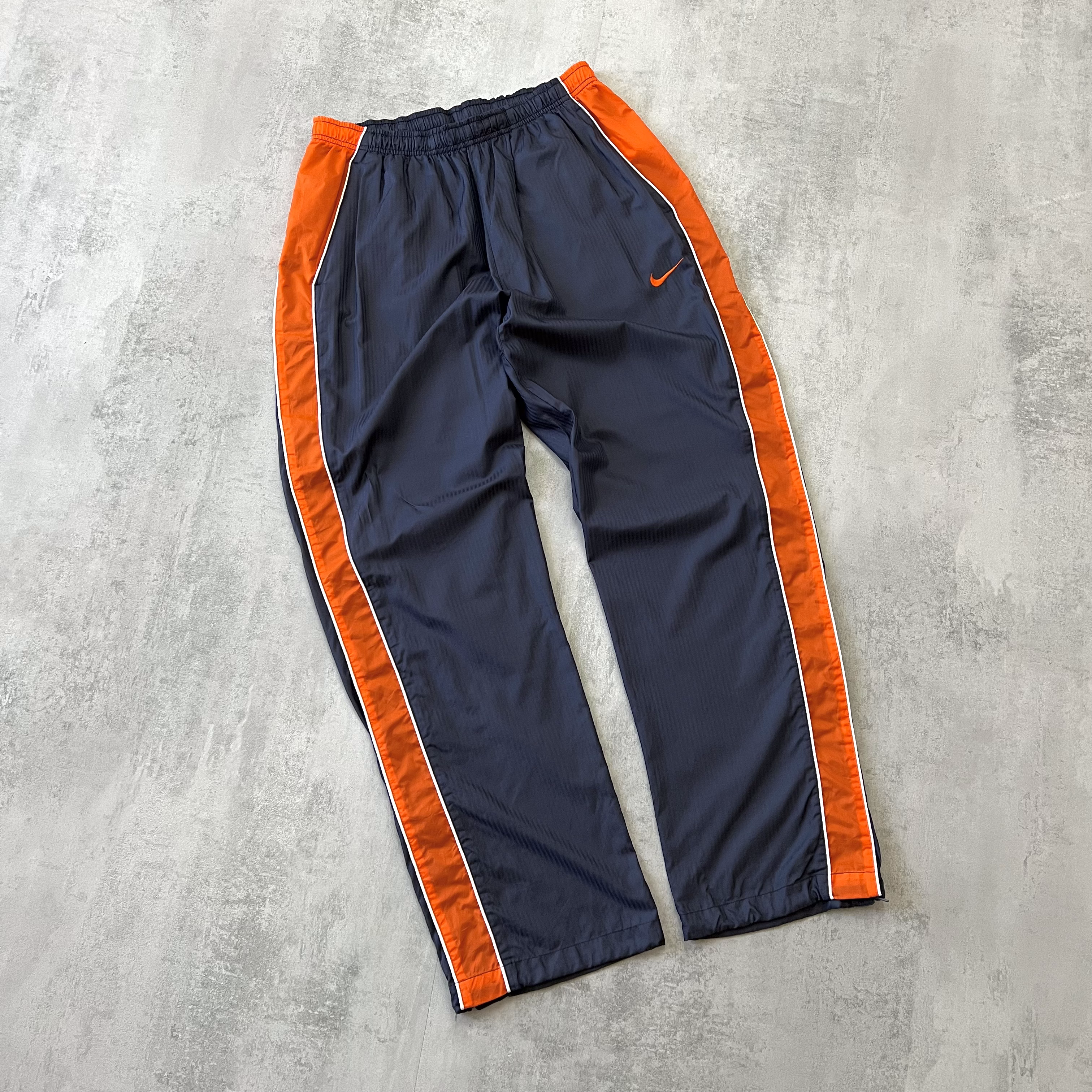 Nike 2000s trackpants (XL)