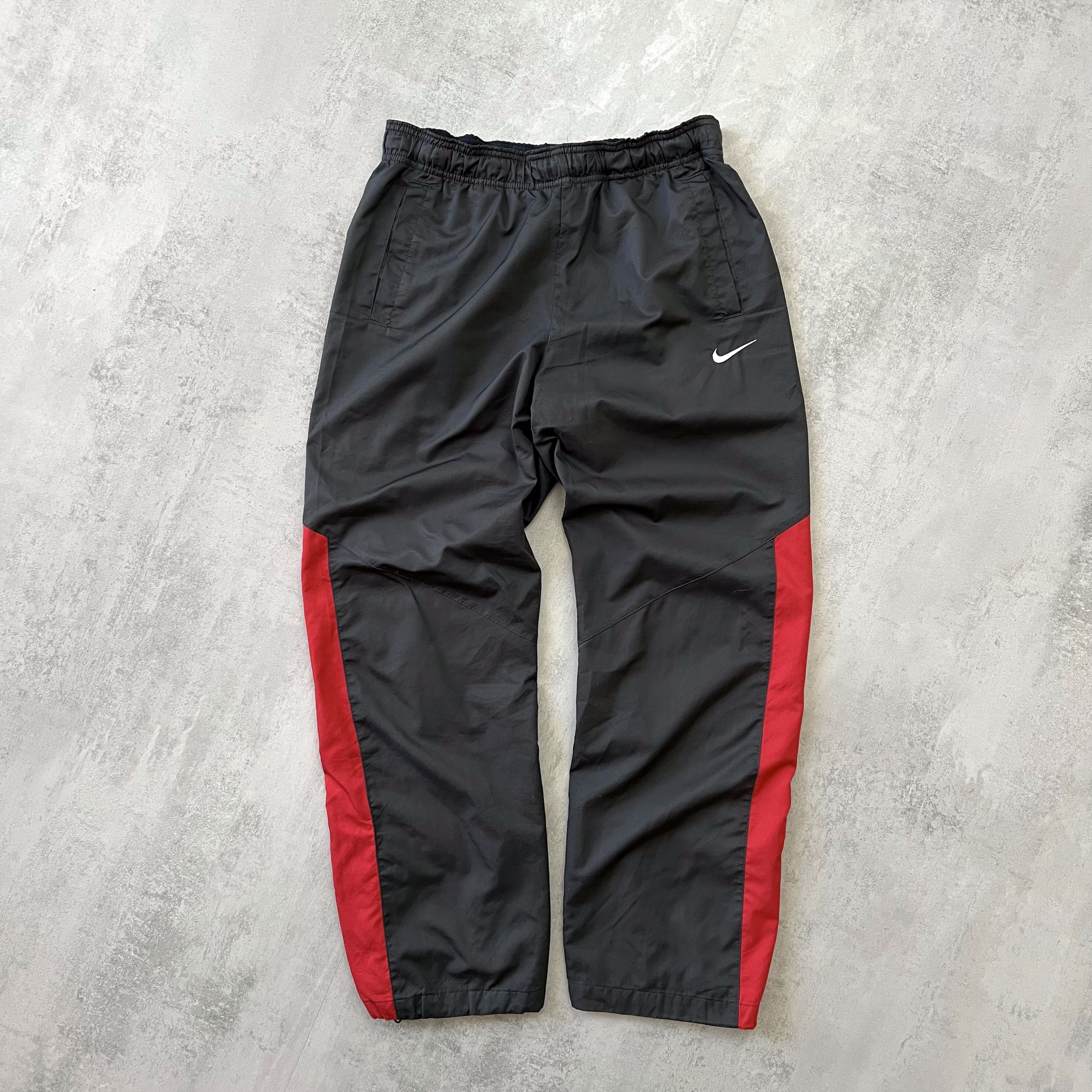 Nike 2000s trackpants (M)
