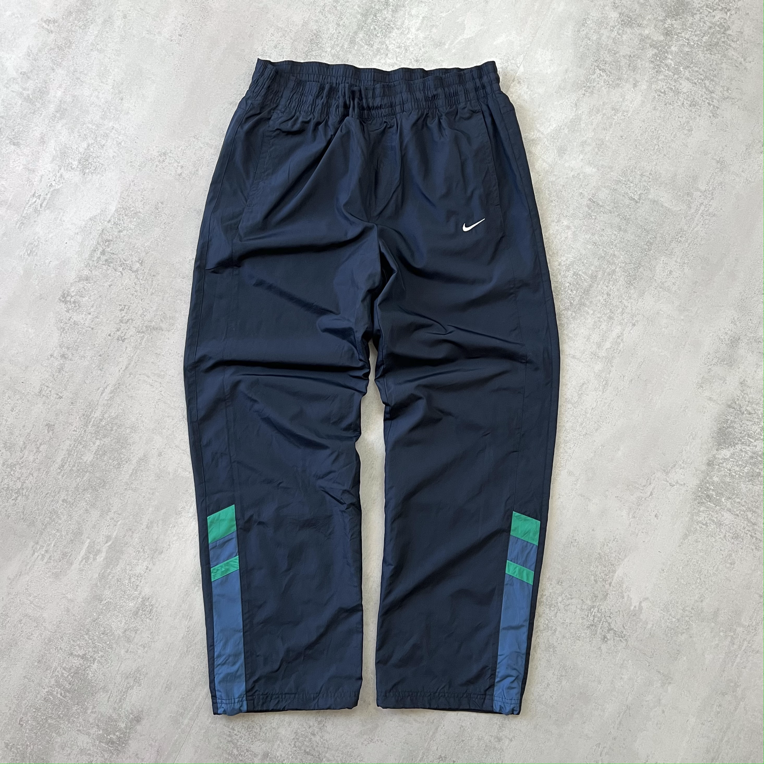 Nike 2000s trackpants (XL)