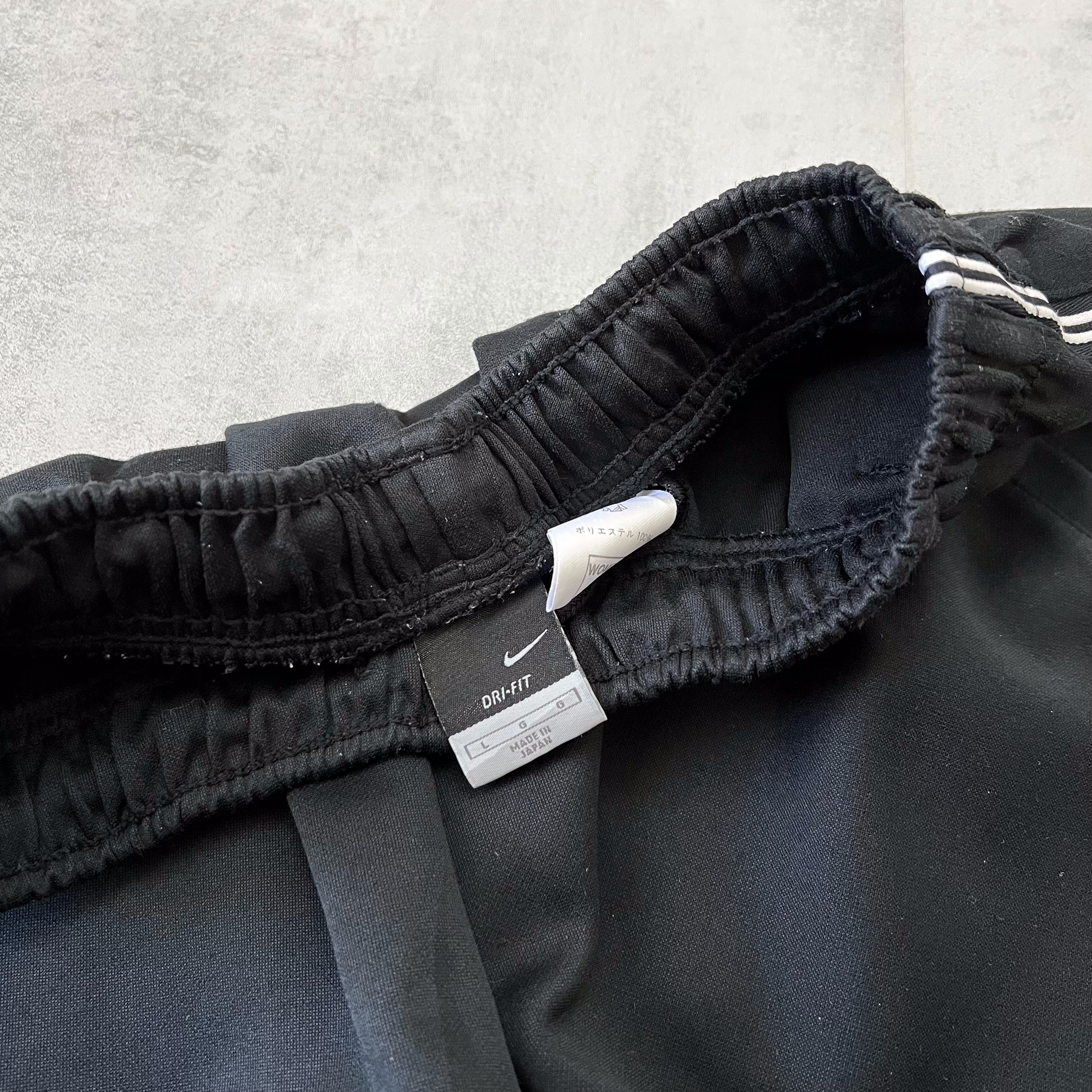 Nike 2000s joggers (L)