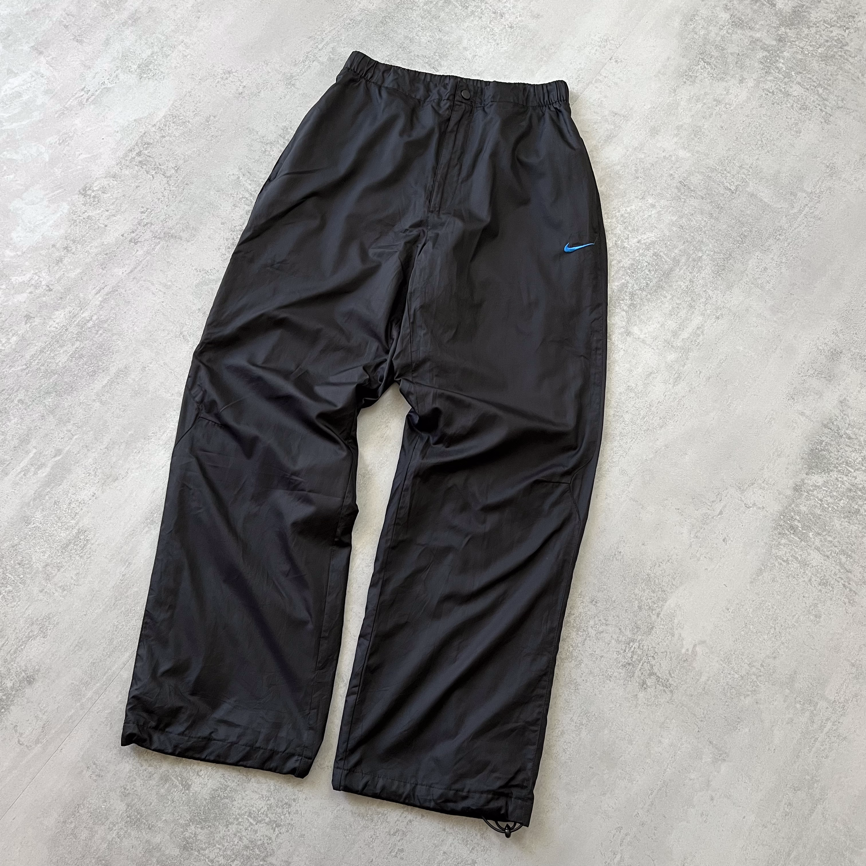 Nike 2000s trackpants (M)