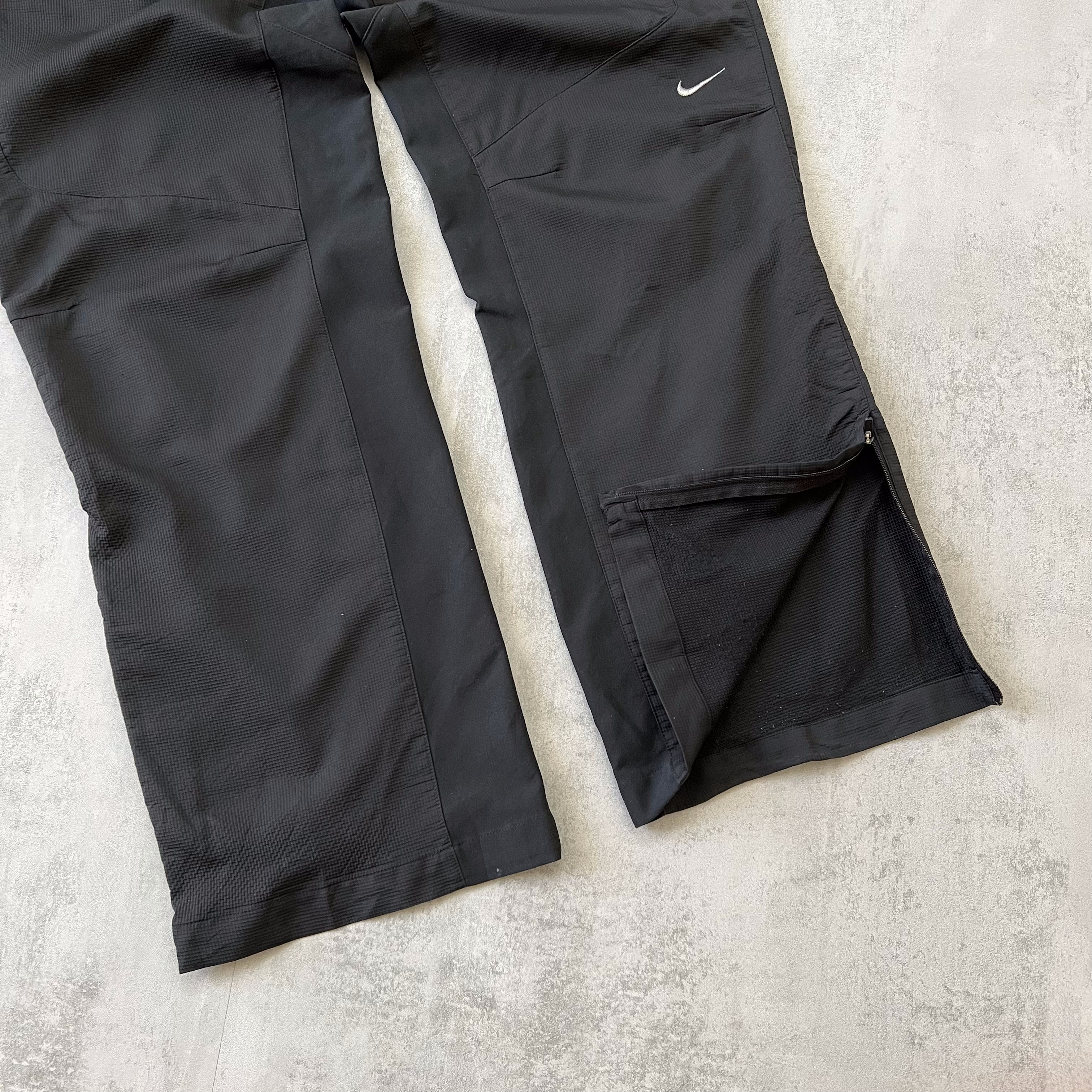 Nike 2000s double swoosh trackpants (M)