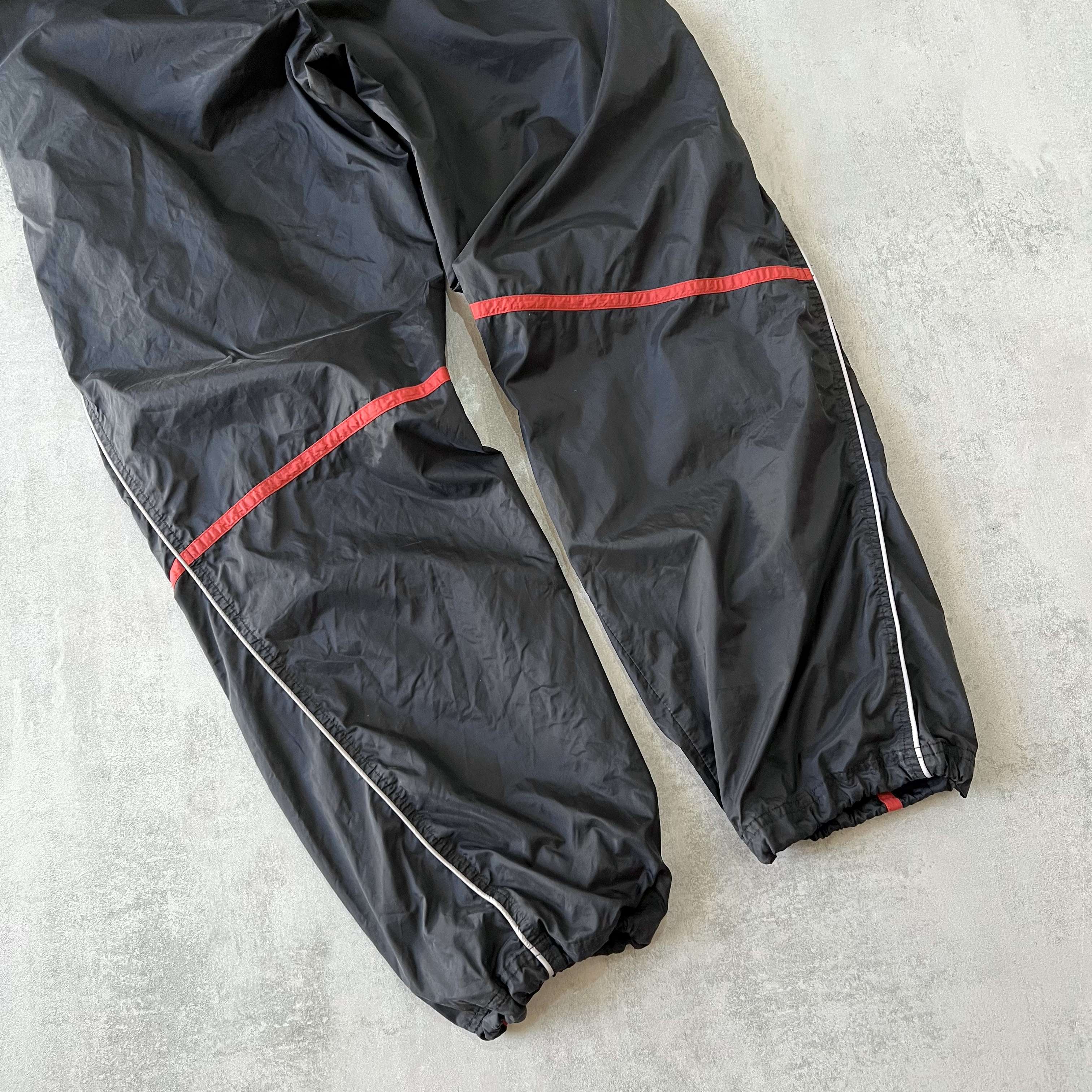 Nike 2000s trackpants (L)