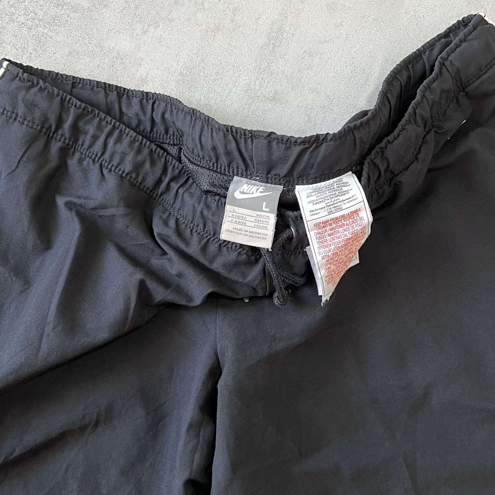 Nike 2000s double swoosh joggers (L)