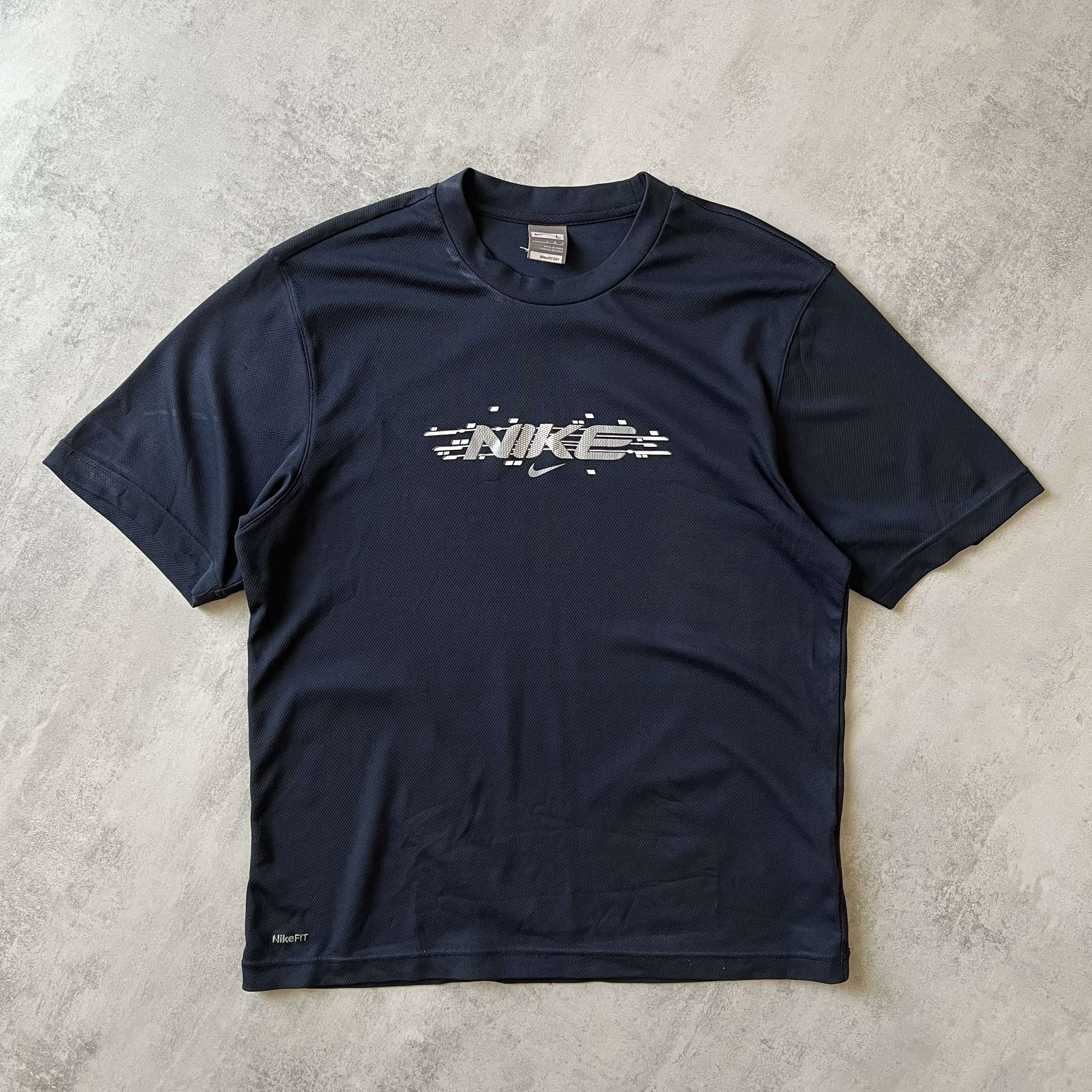 Nike 2000s graphic t-shirt (L)