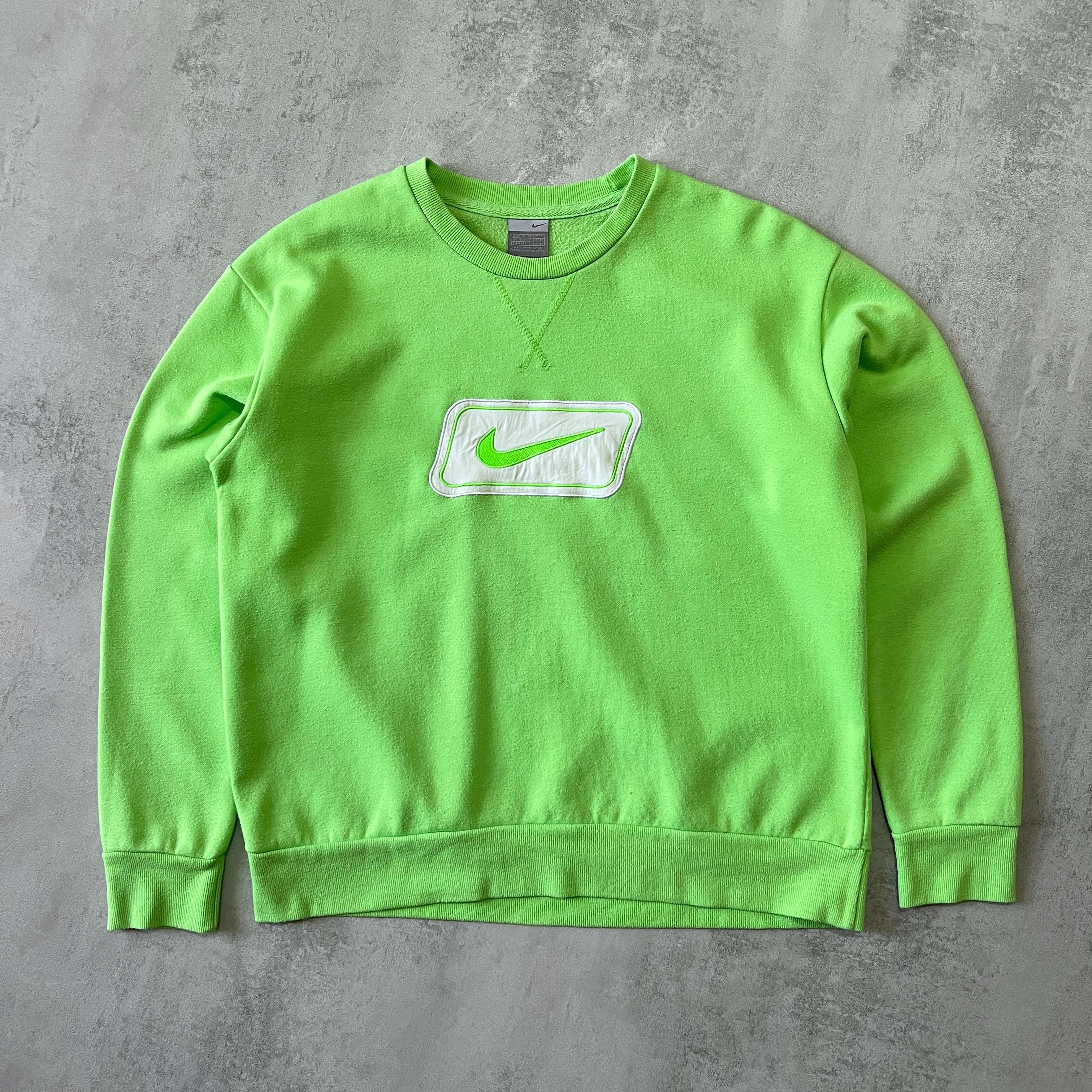 Nike 2000s heavyweight embroidered sweatshirt (M)