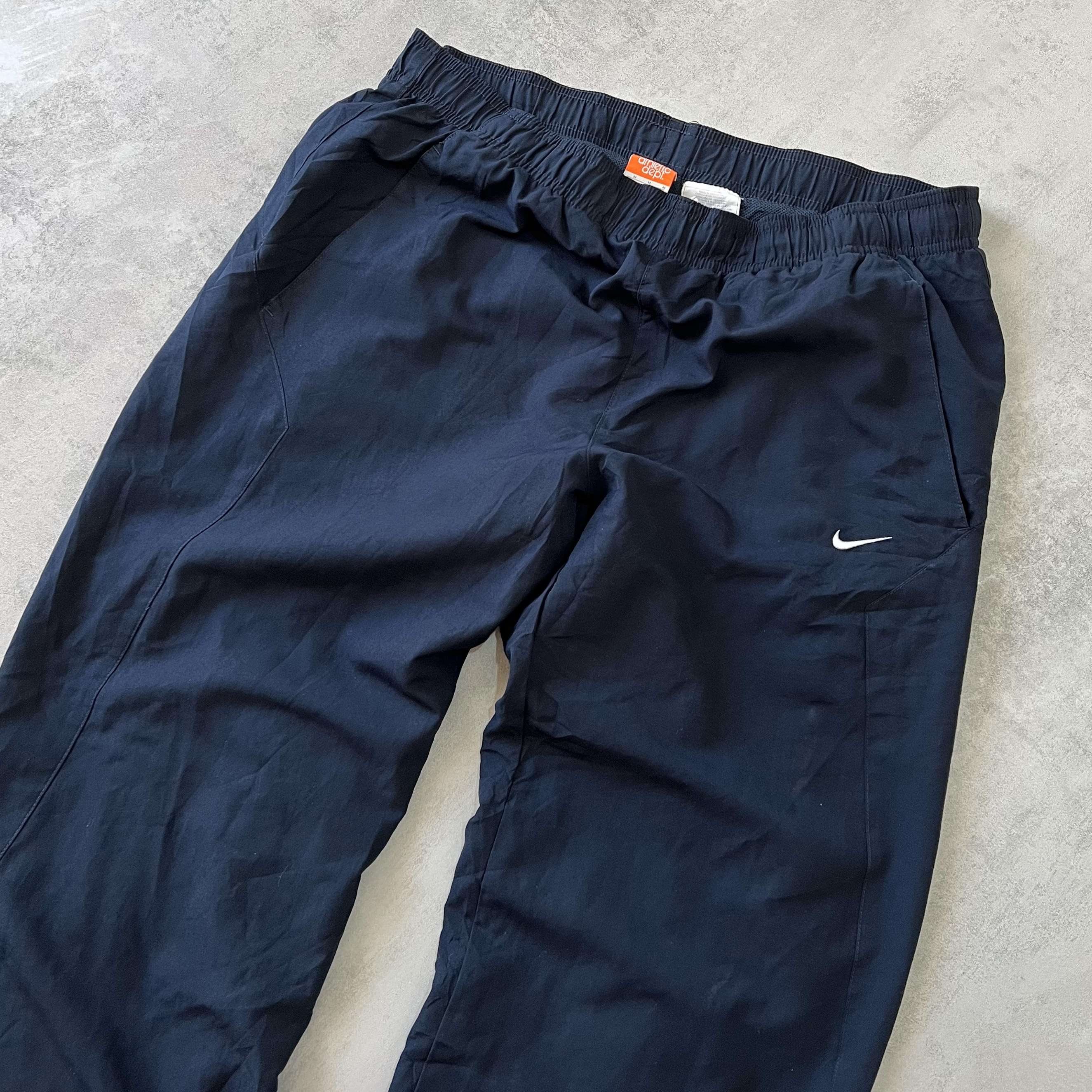 Nike 2000s trackpants (L)