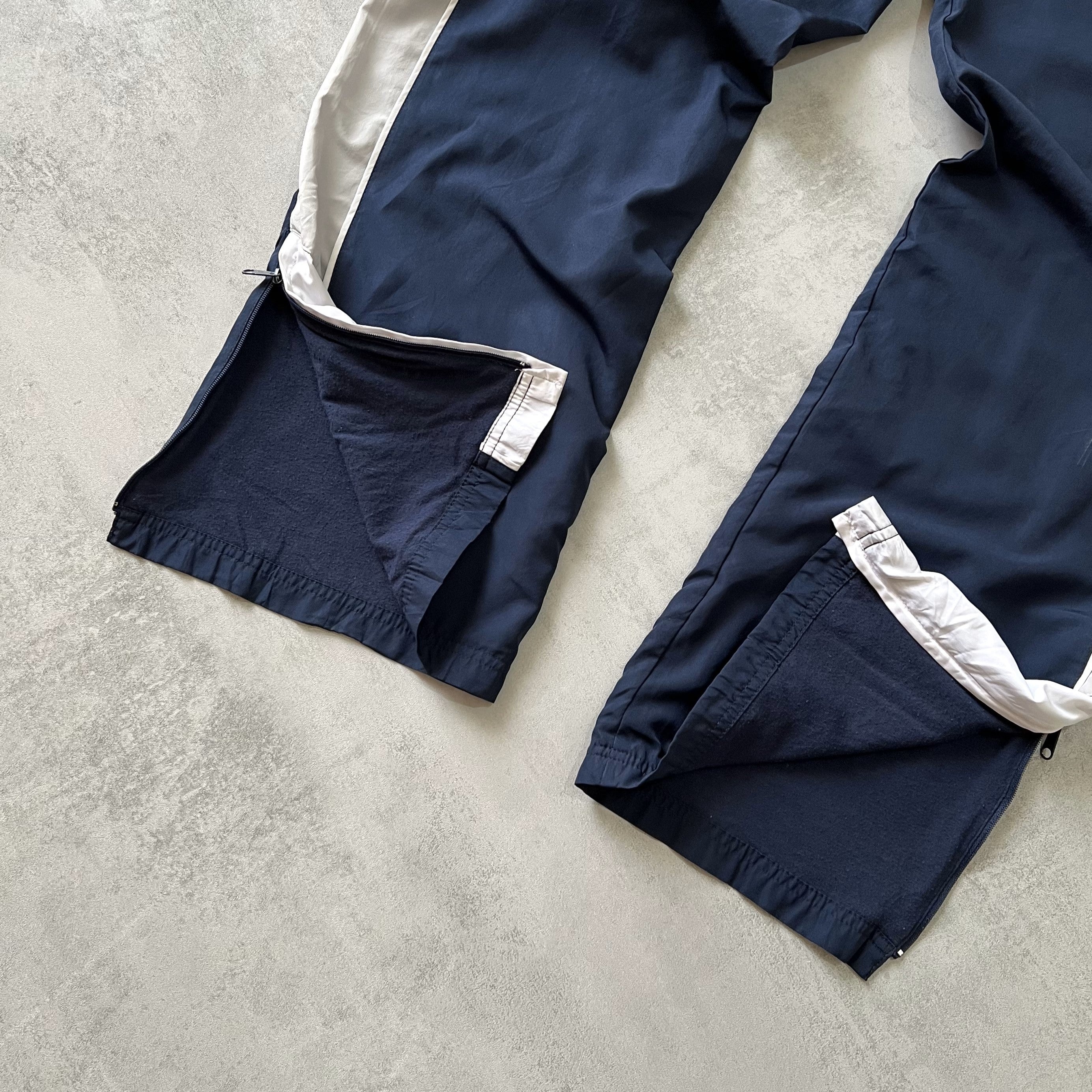 Nike 2000s trackpants (XL)
