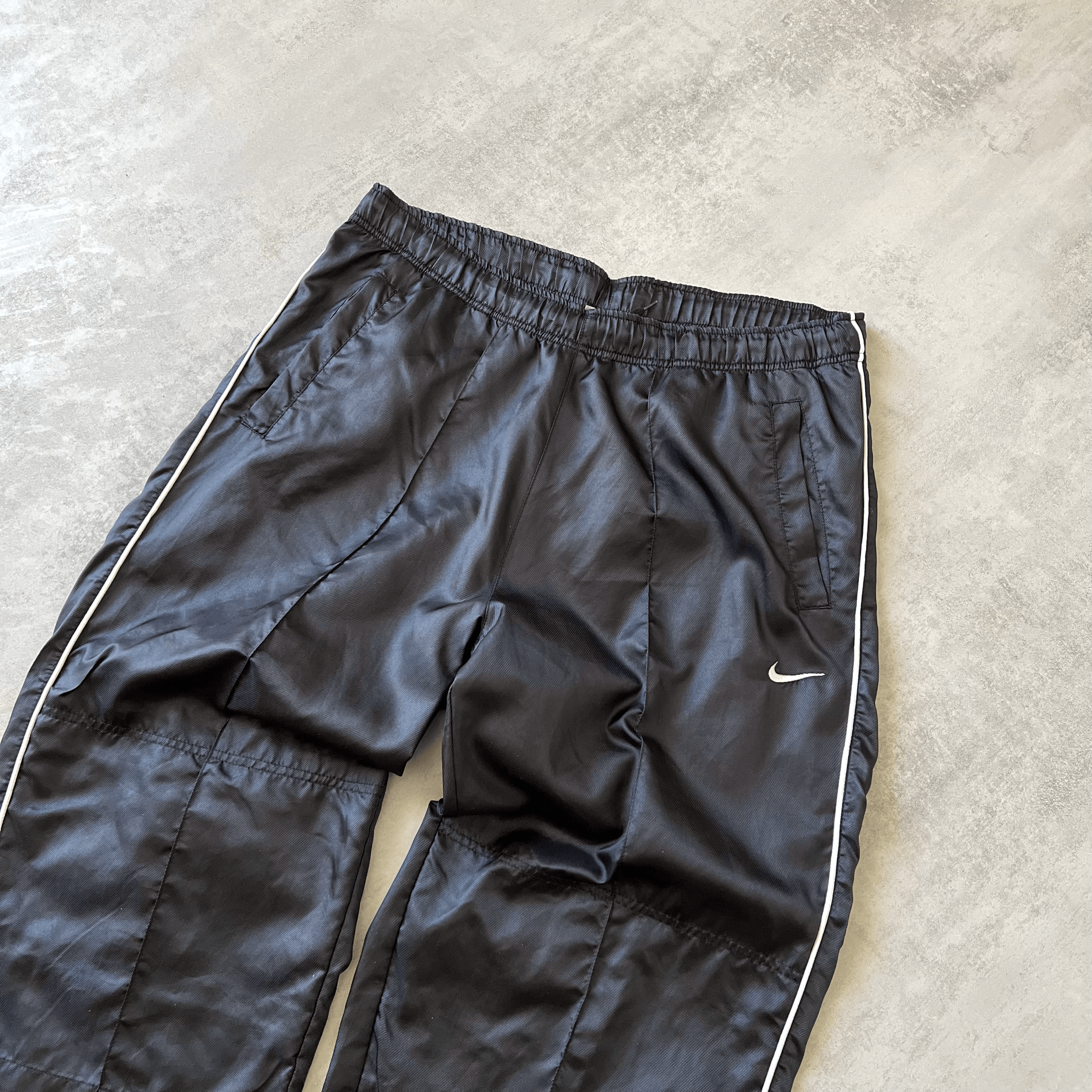 Nike 2000s trackpants (S)