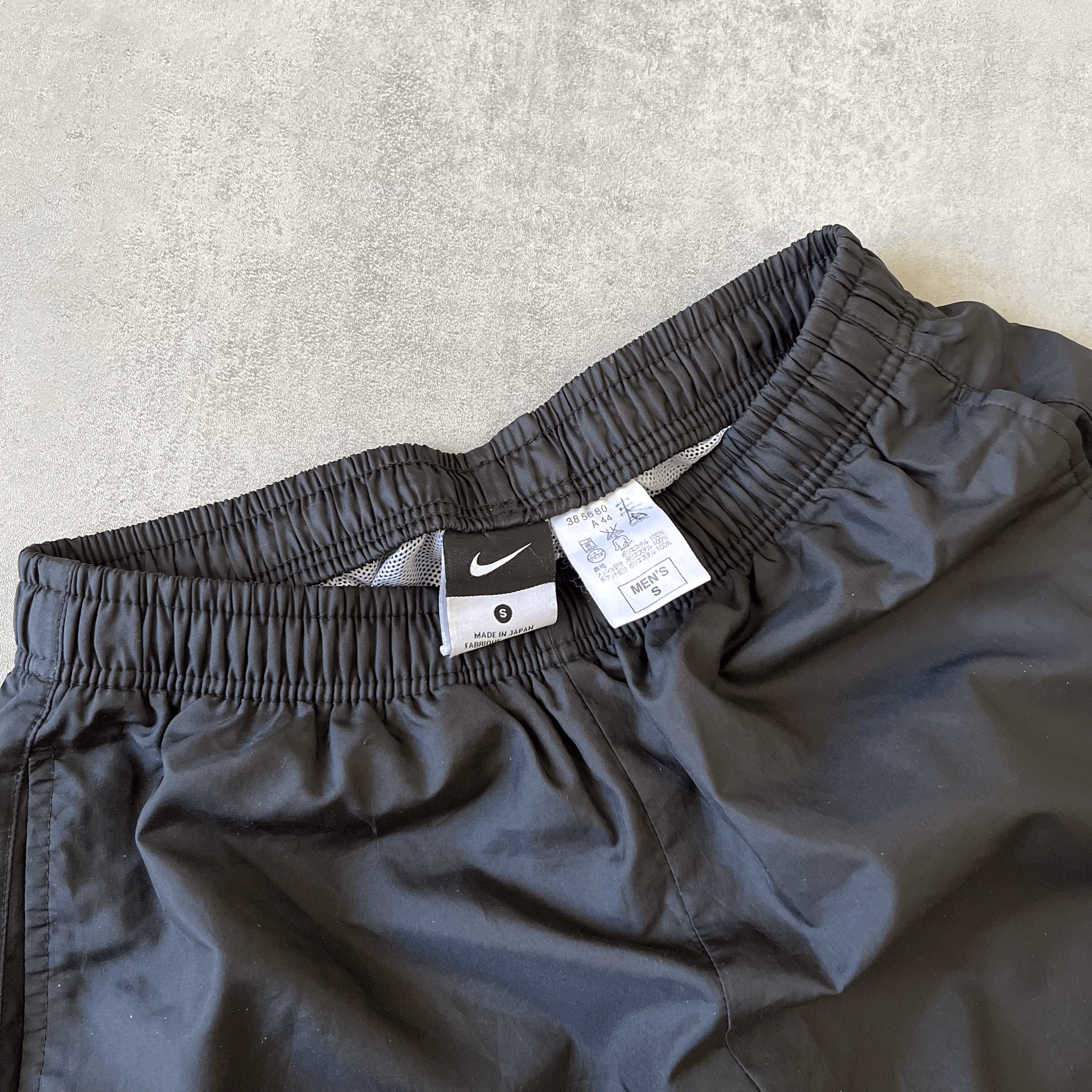 Nike 2000s trackpants (S)