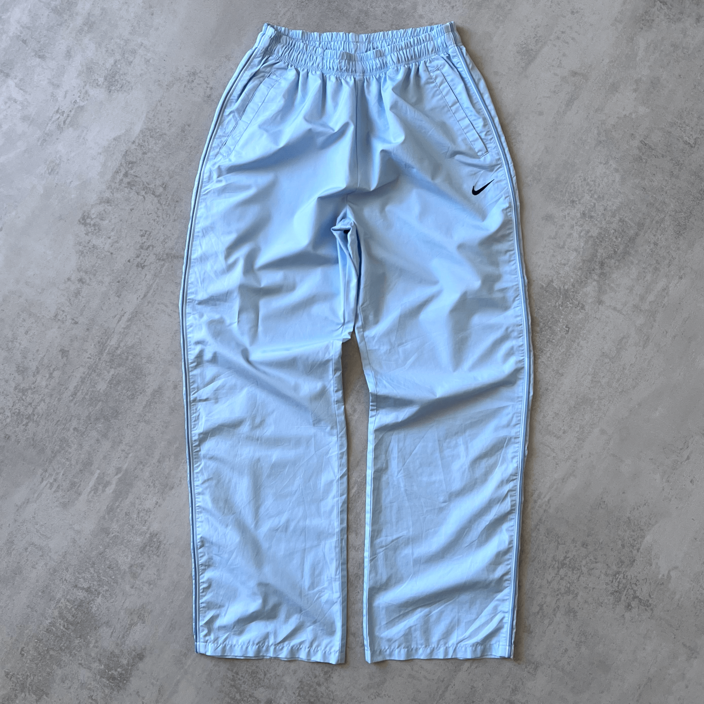 Nike 2000s trackpants (M)