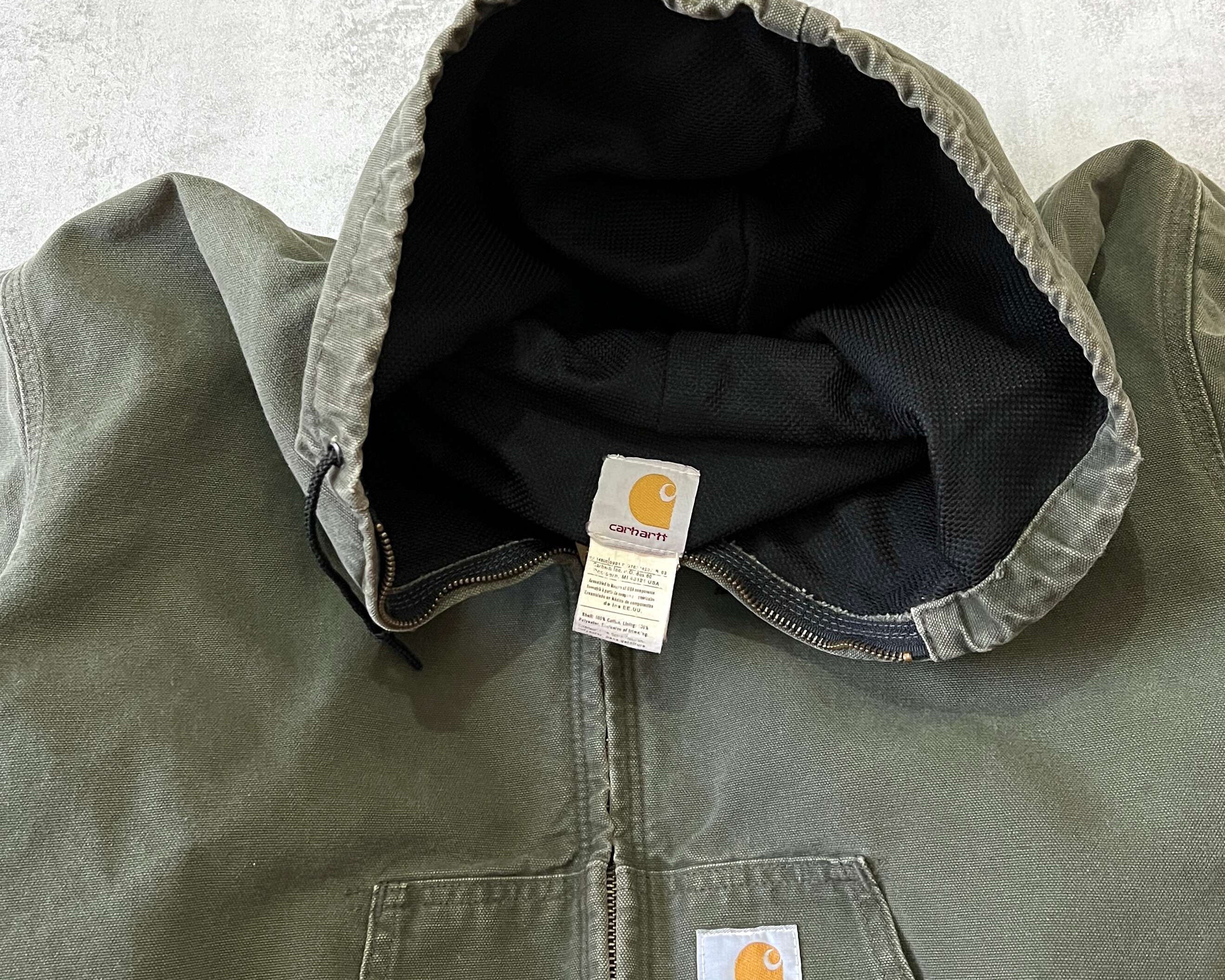 Carhartt 2000s heavyweight active jacket (L)