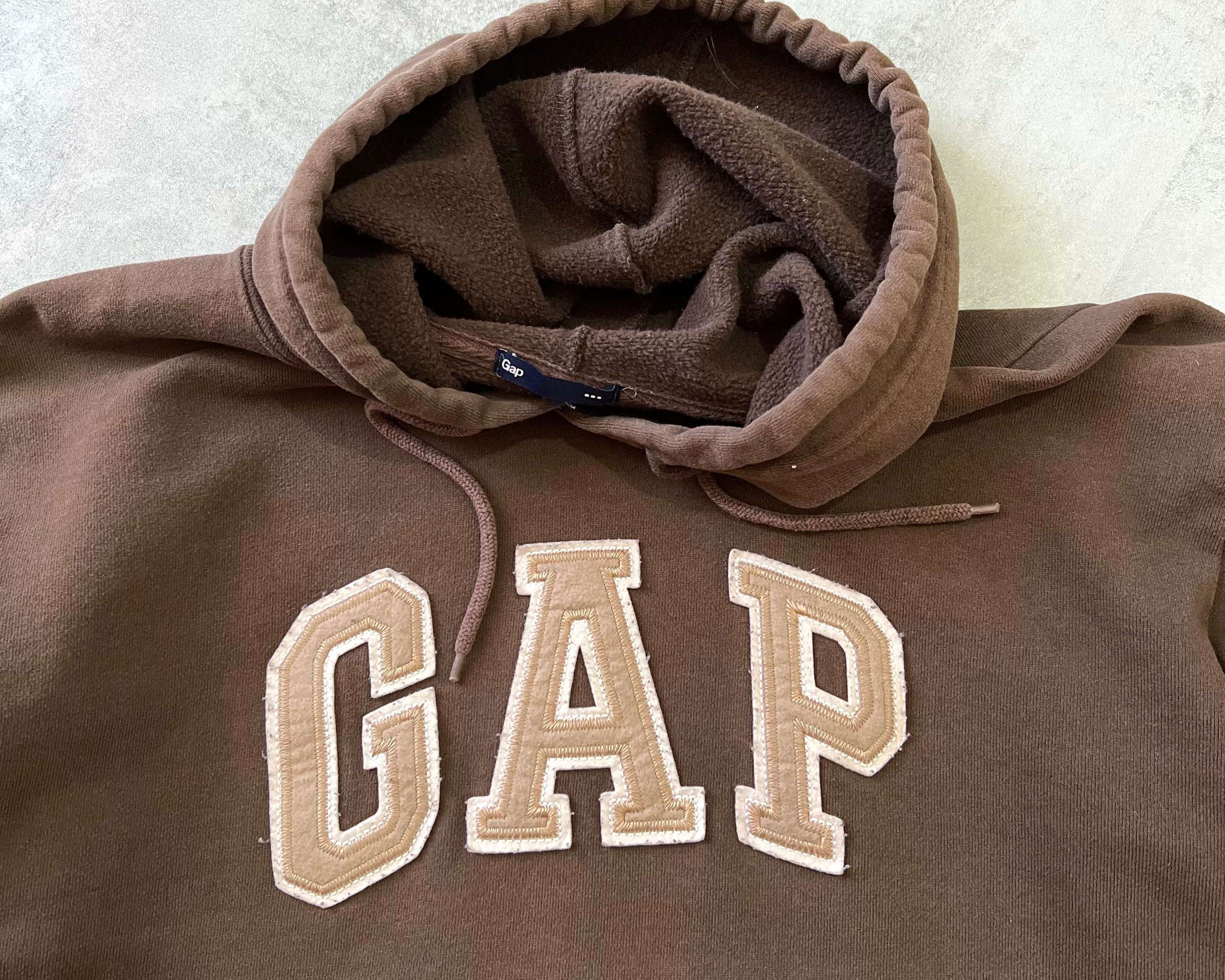 Gap 2000s heavyweight embroidered hoodie (M)