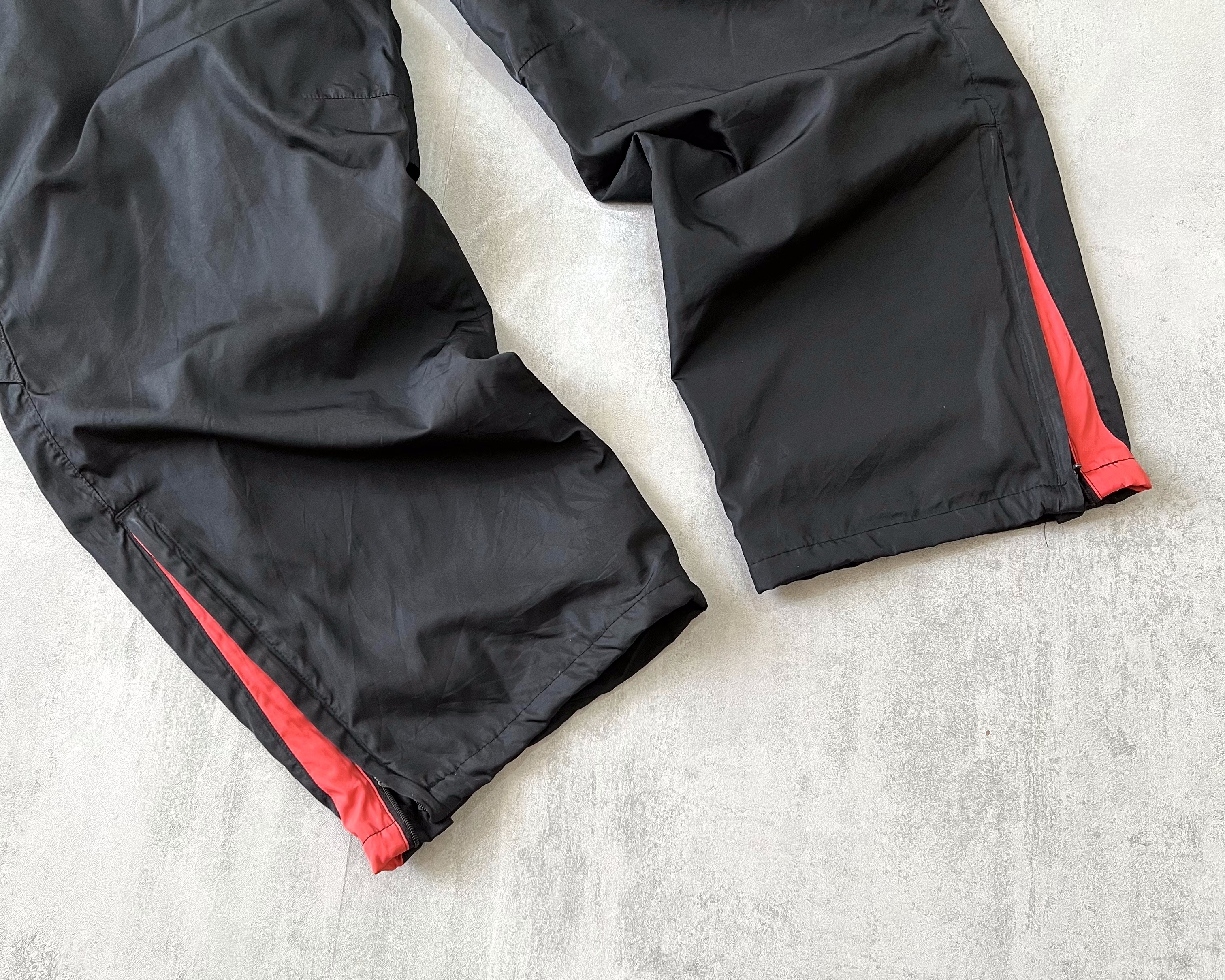 Nike 2000s trackpants (XL)