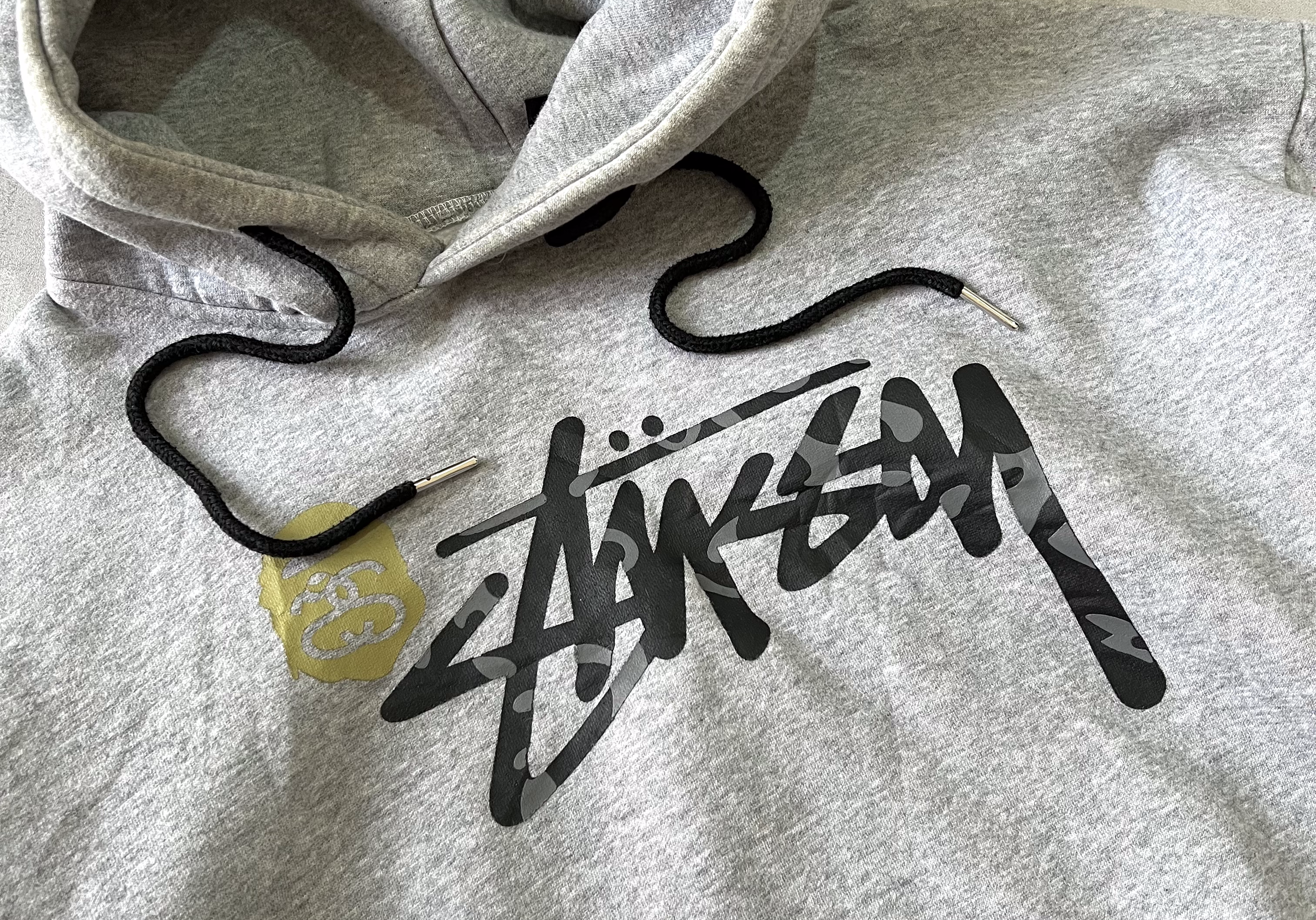 Stussy 2000s hoodie (M)