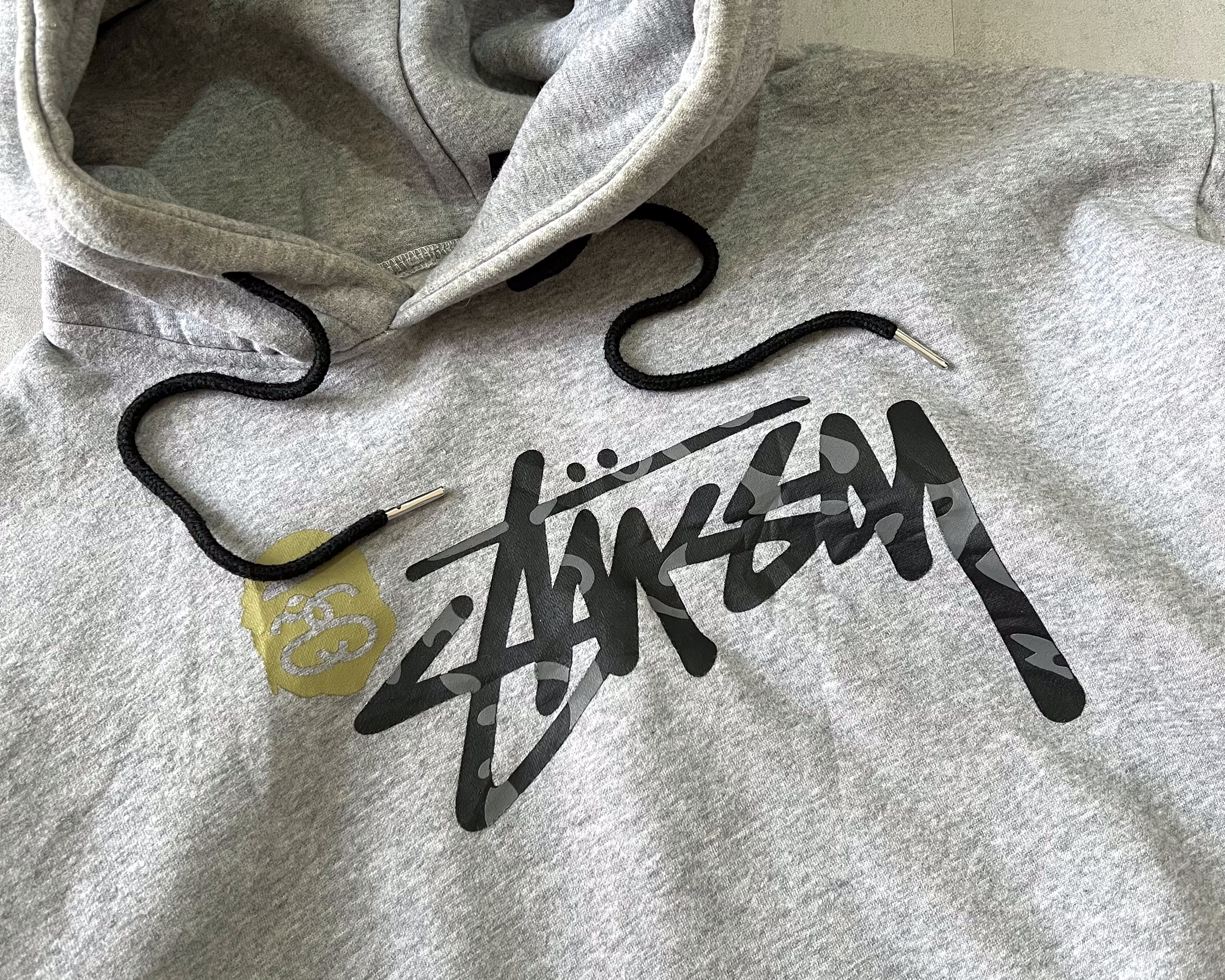 Stussy 2000s hoodie (M)