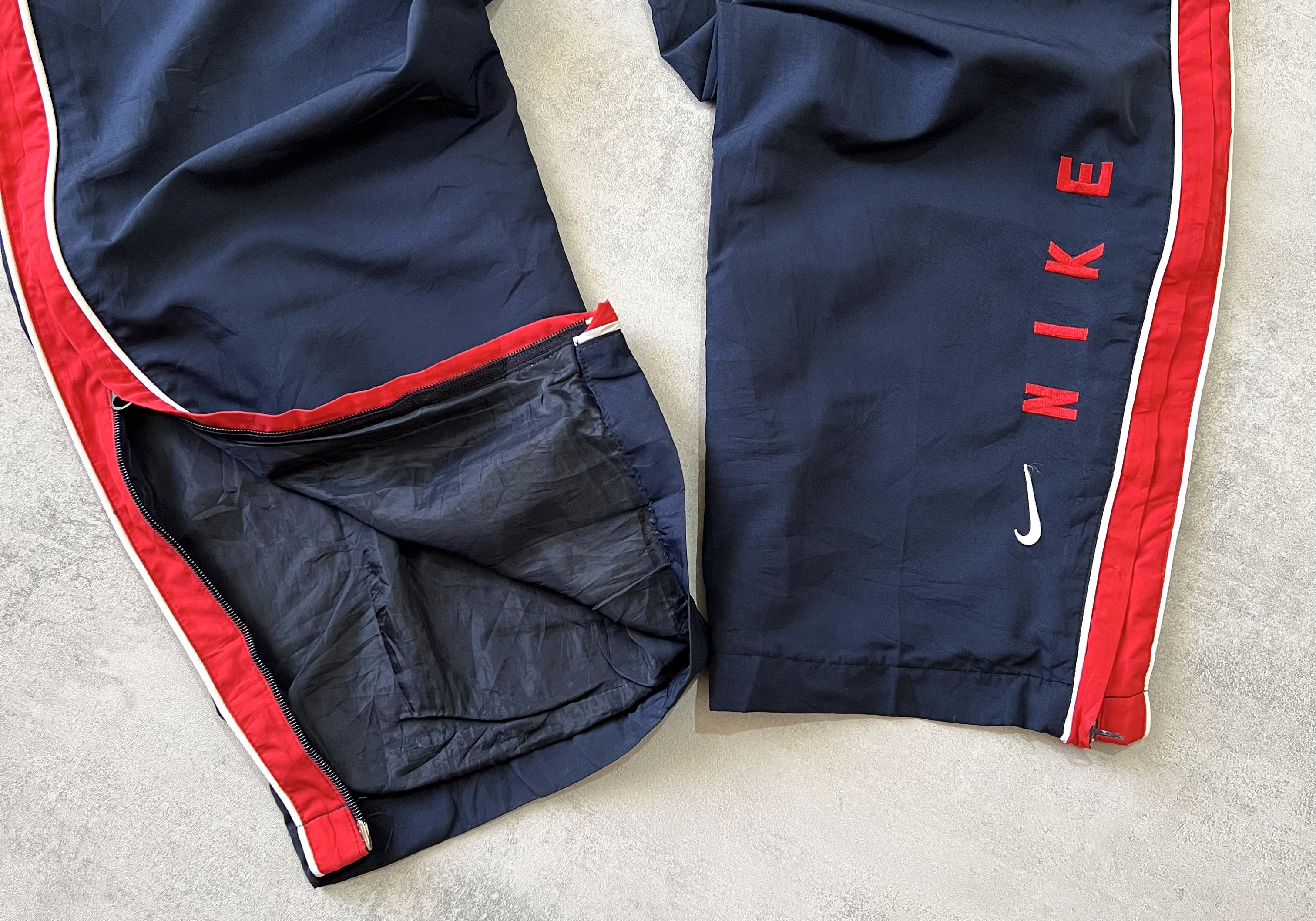 Nike 2000s trackpants (XXL)