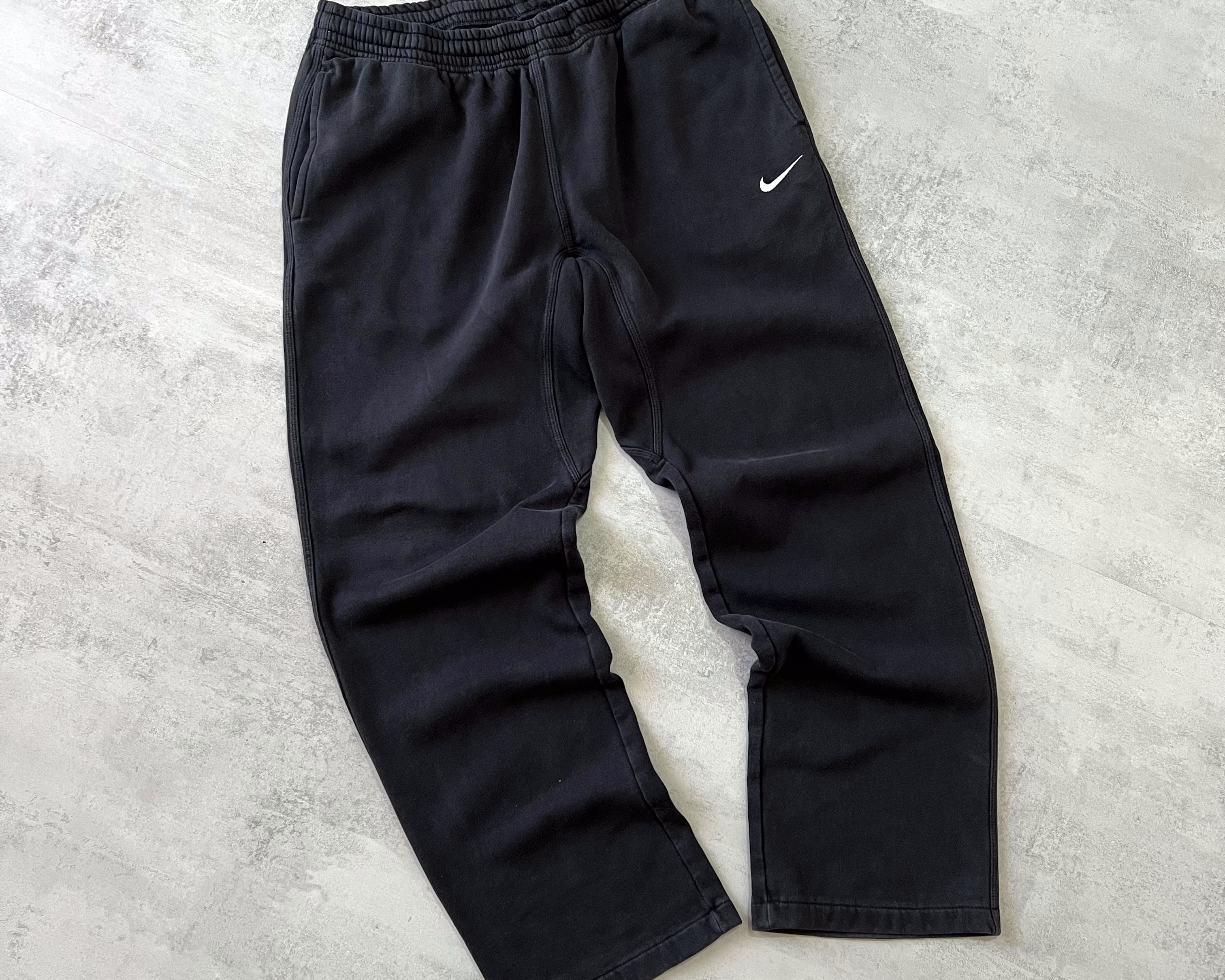 Nike 2000s joggers (XL)