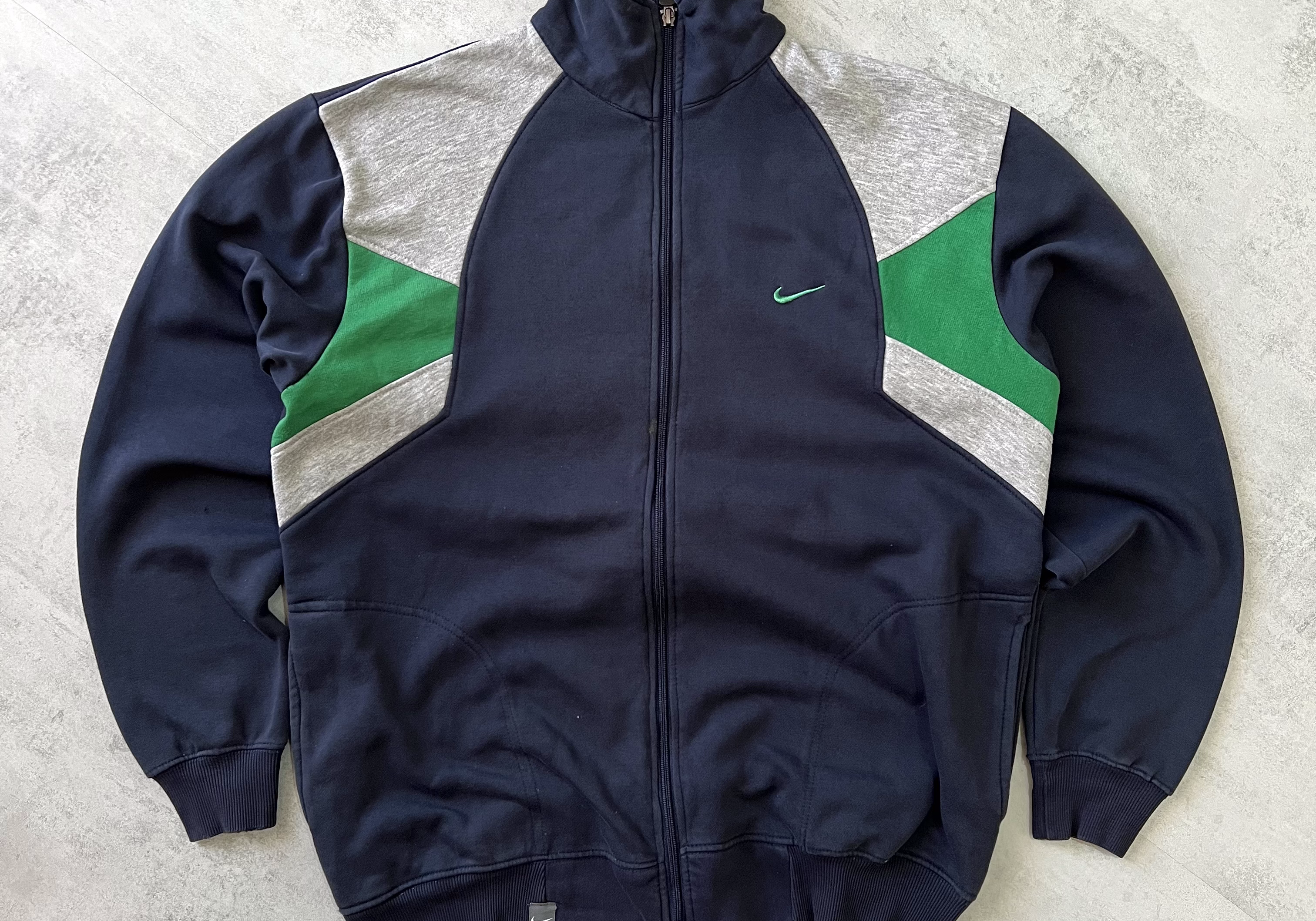 Nike 2000s tracksuit (L)