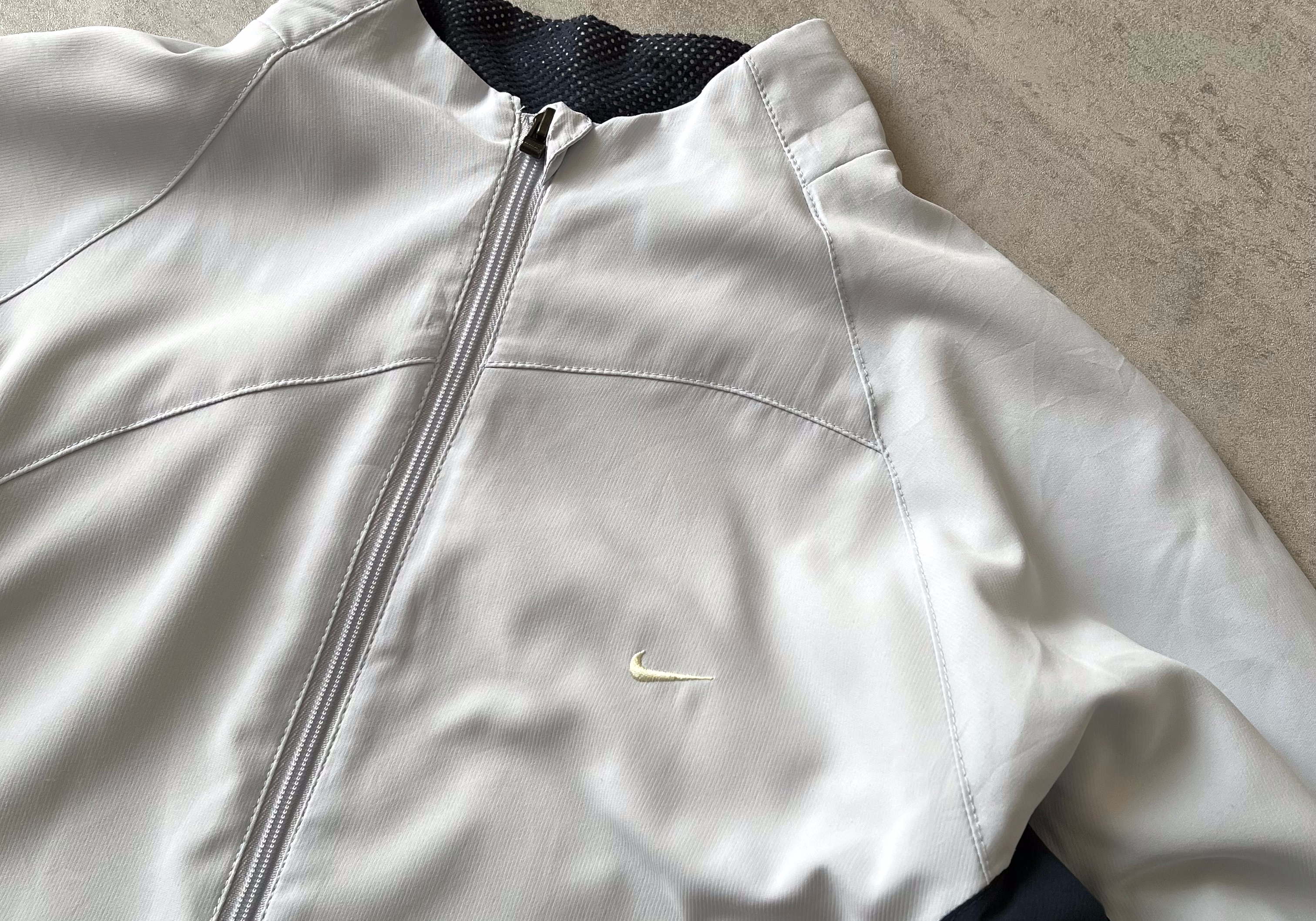 Nike 2000s trackjacket (M)