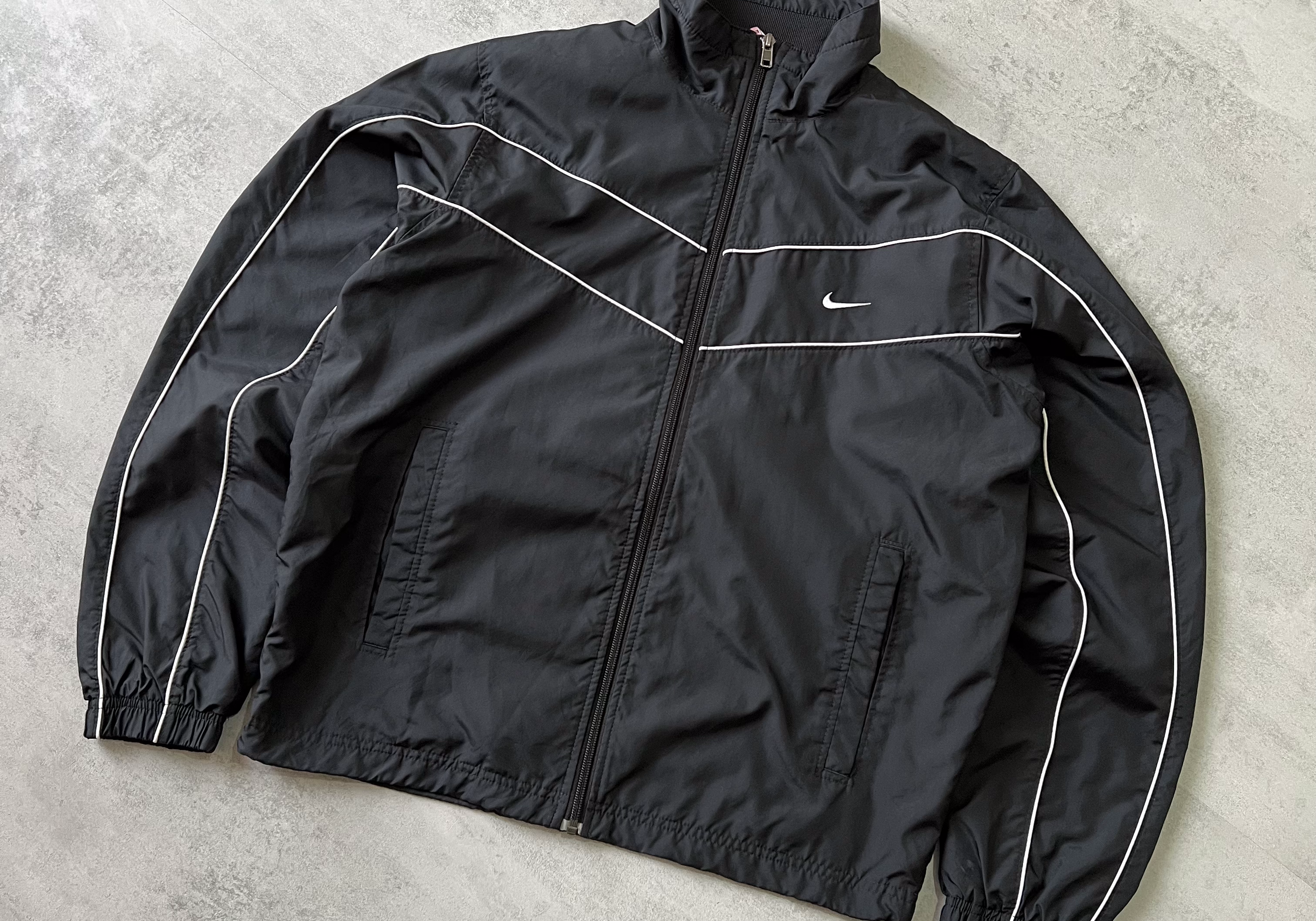 Nike 2000s trackjacket (M)