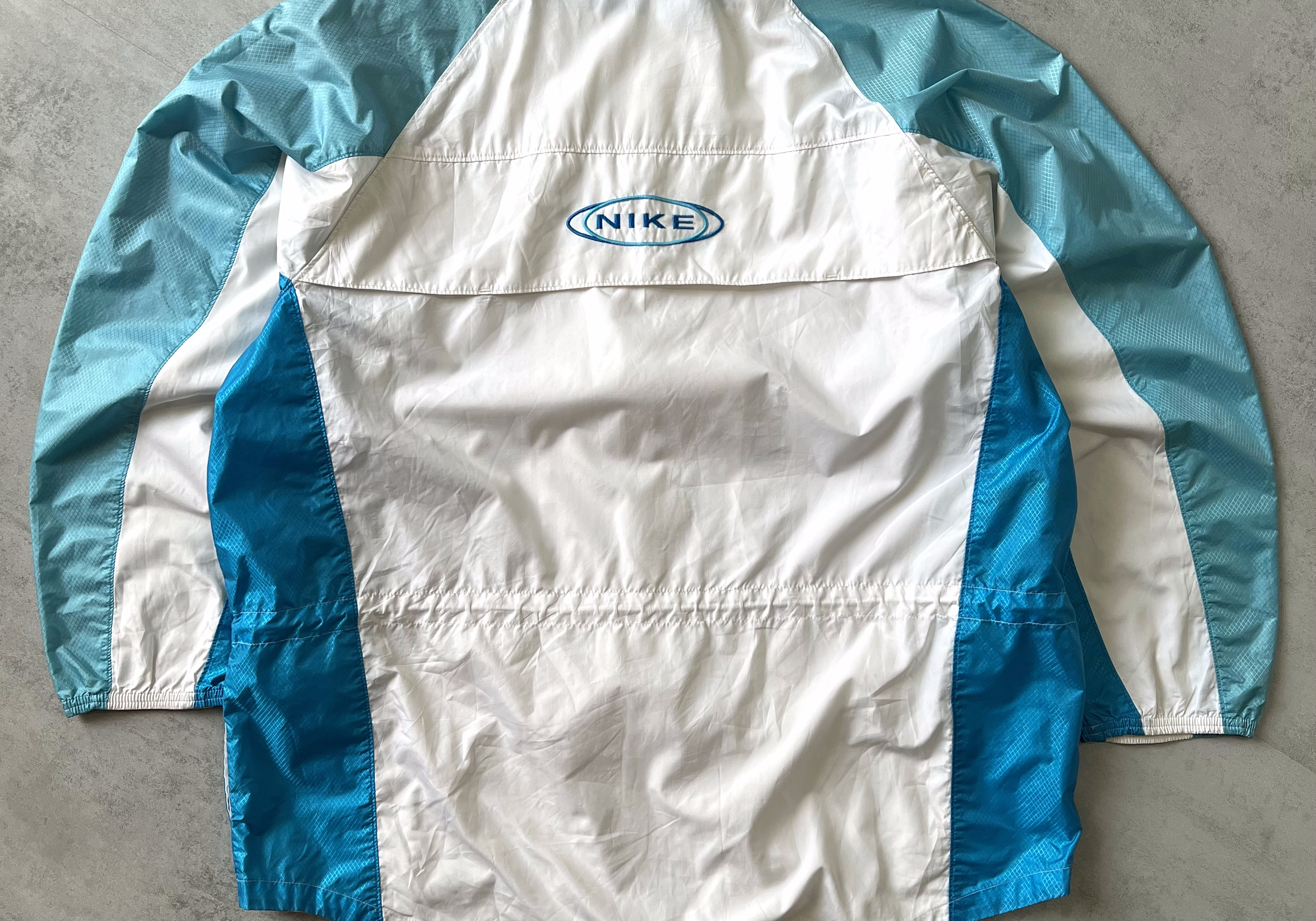 Nike RARE 2000s windbreaker (XL)
