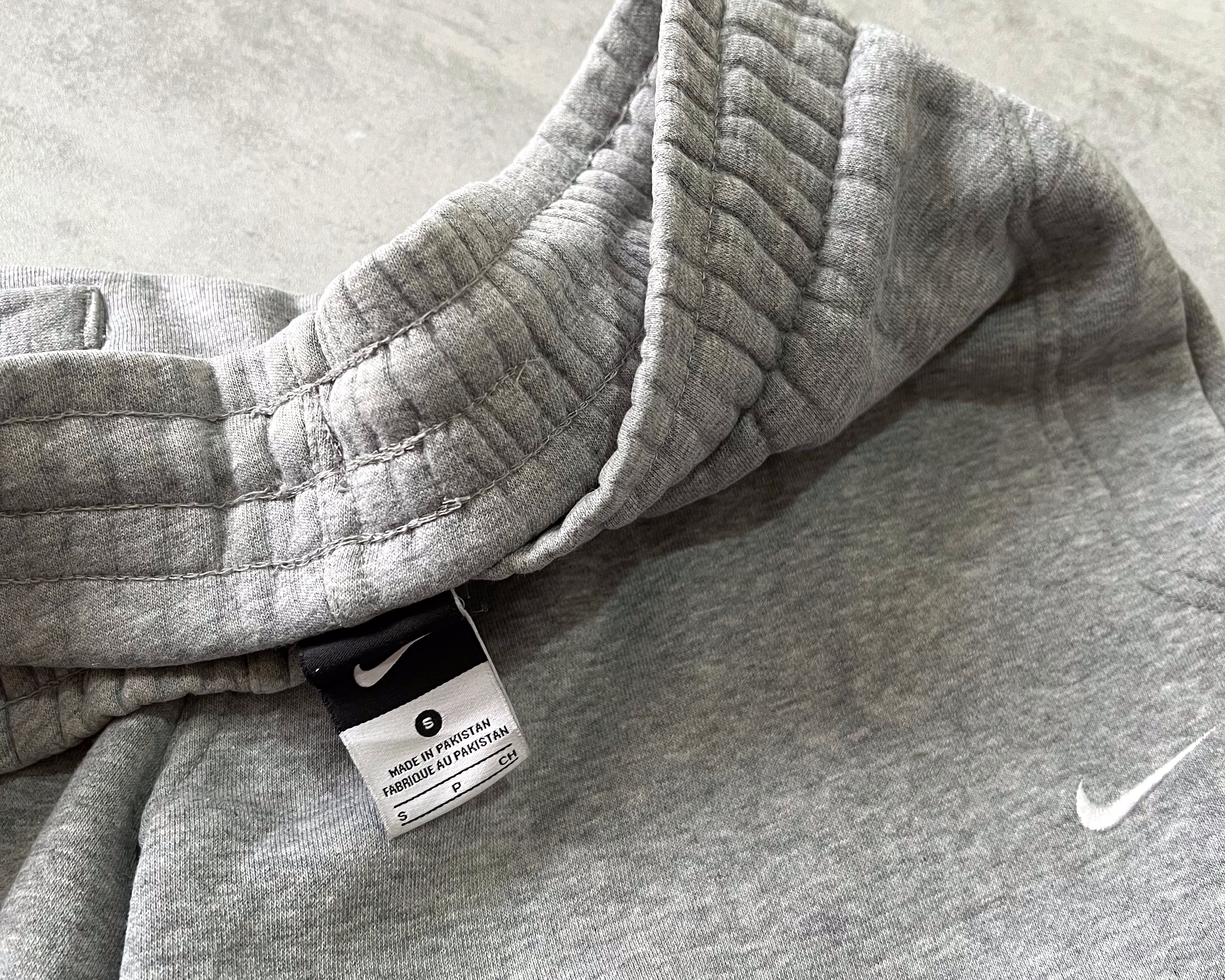 Nike 2000s joggers (S)