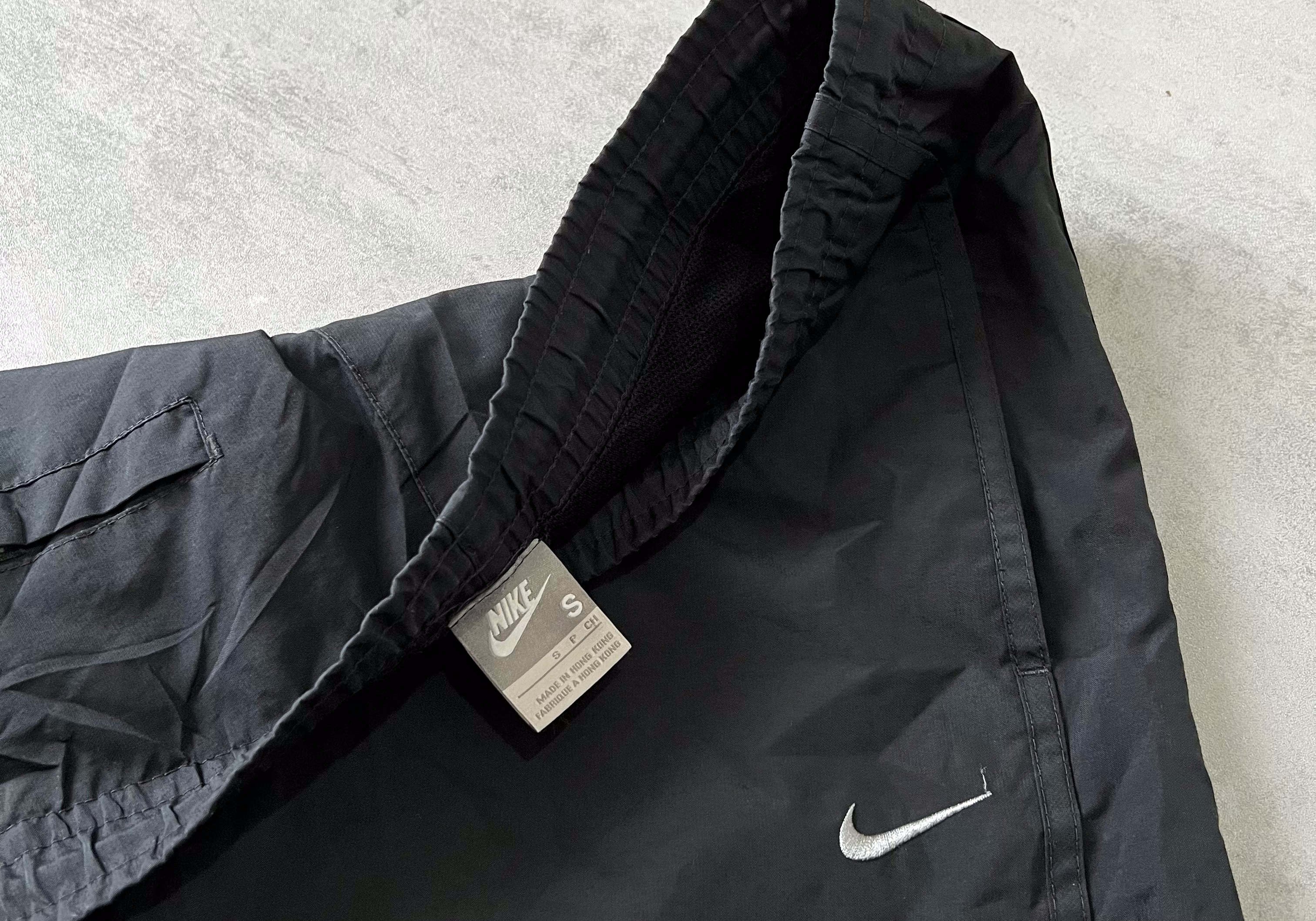 Nike 2000s trackpants (M)
