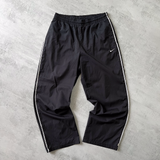 Nike 2000s track pants (L)