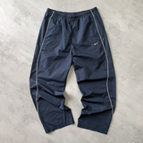 Nike RARE 2000s trackpants (XL)
