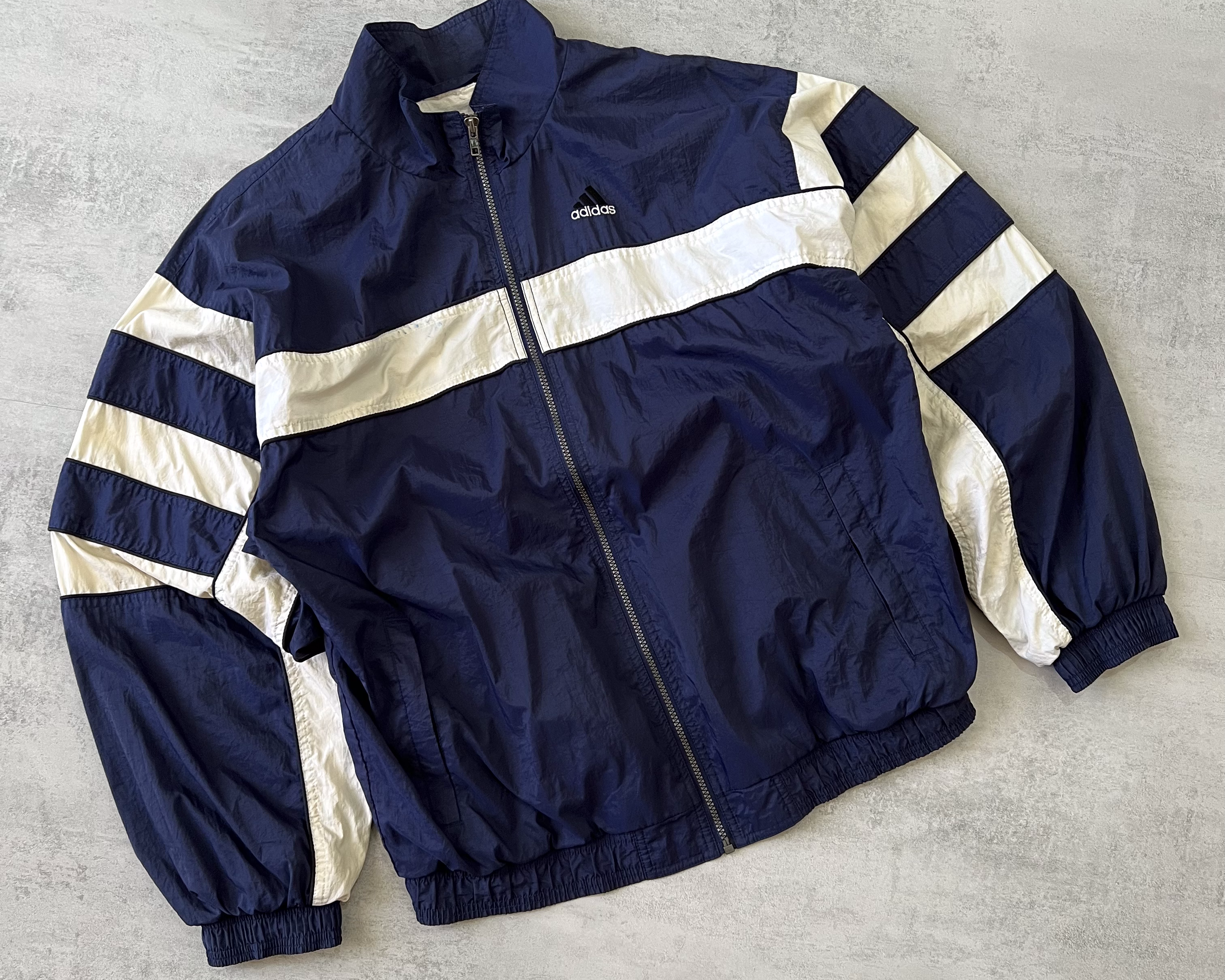 Adidas 2000s trackjacket (XL)