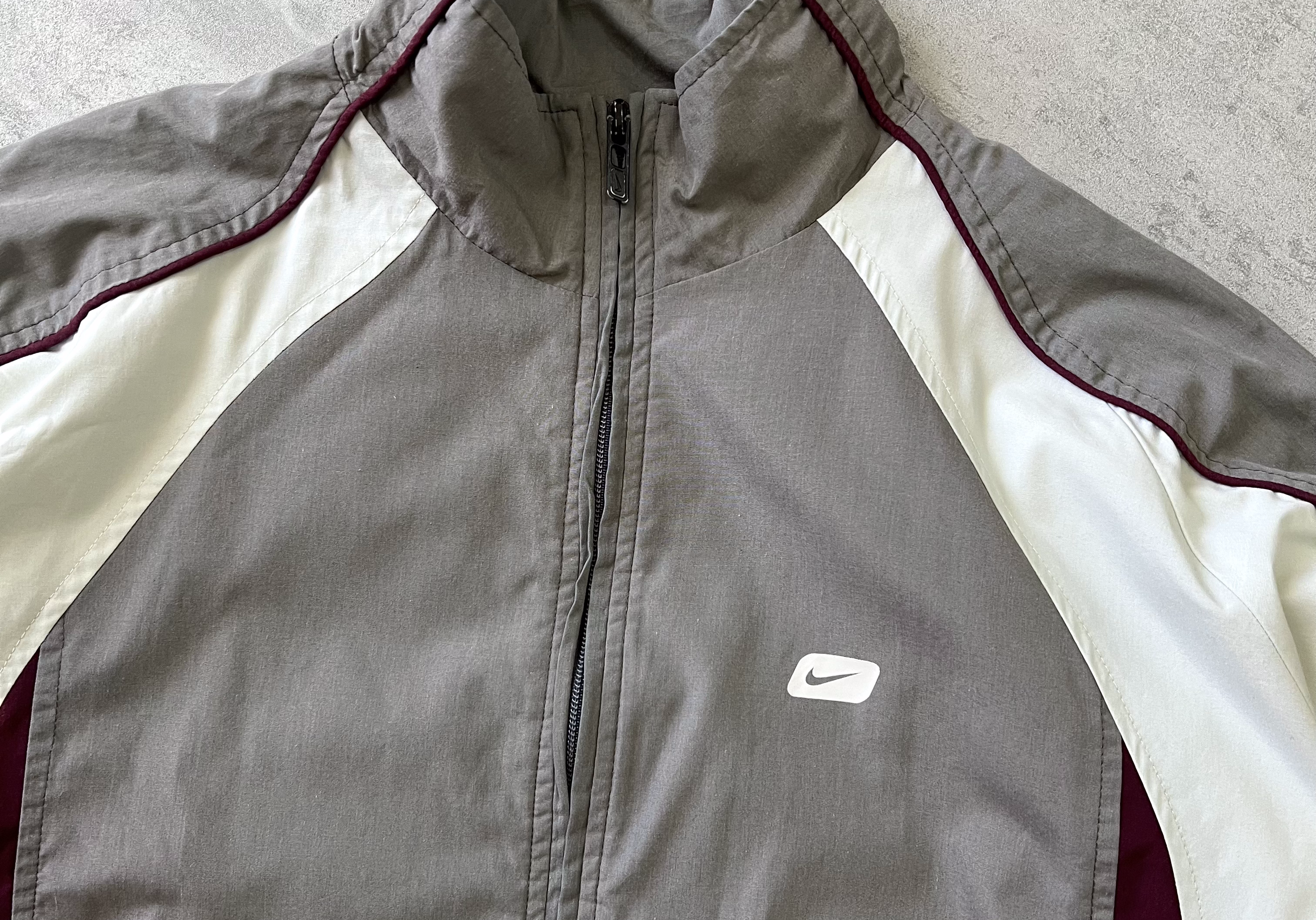 Nike 2000s trackjacket (M)