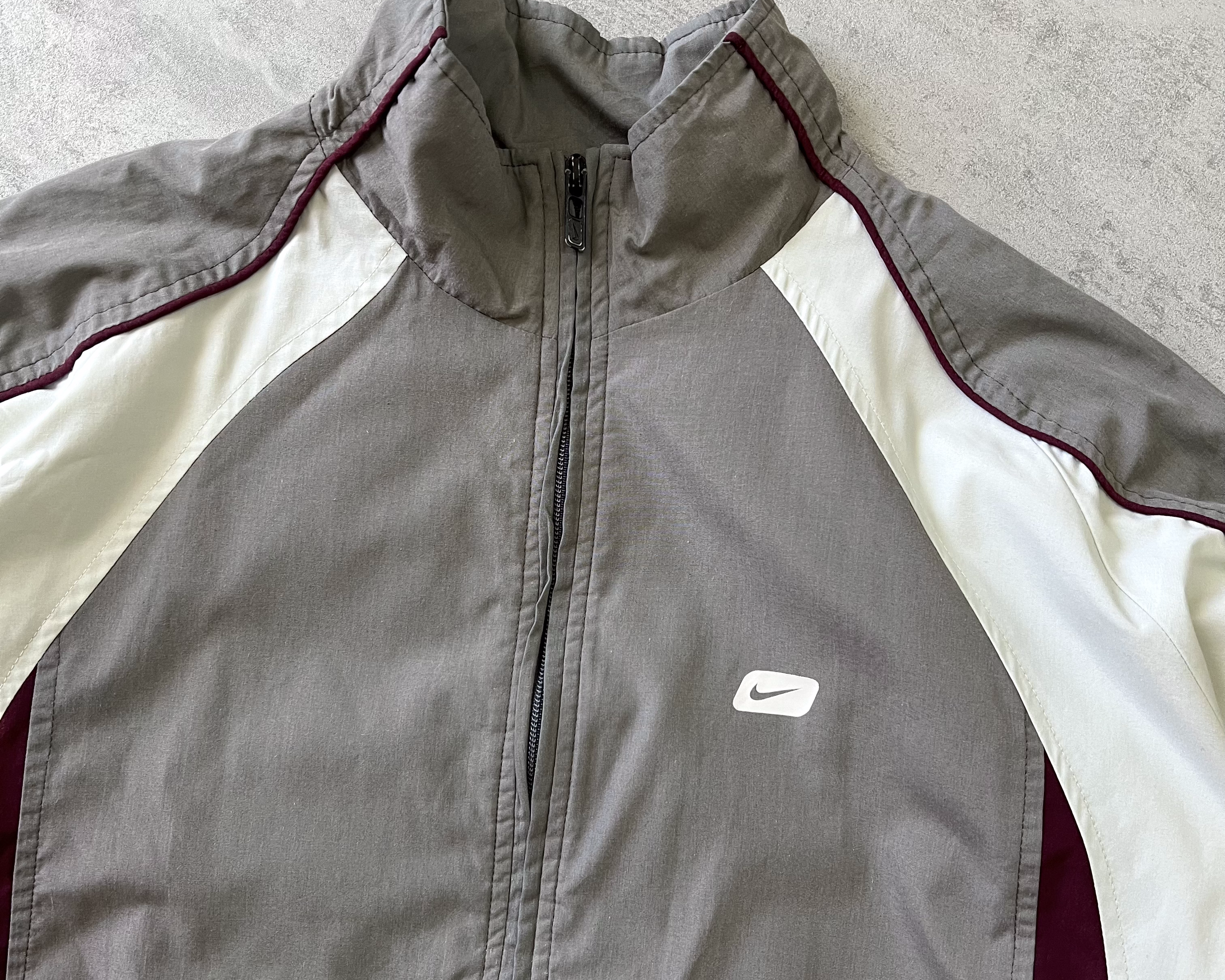 Nike 2000s track jacket (M)
